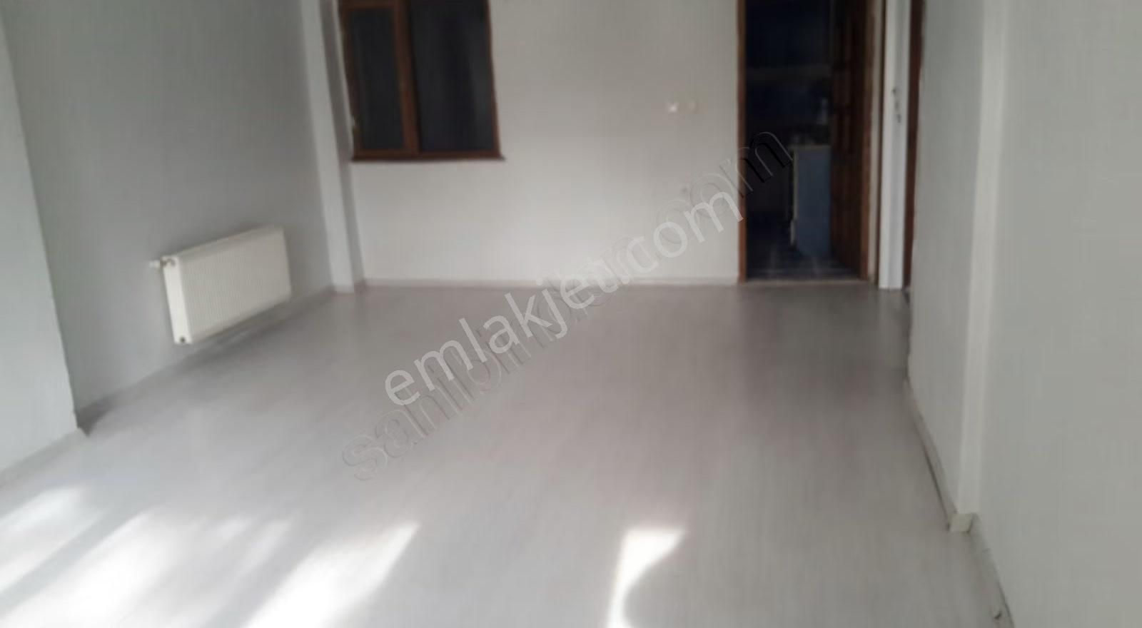 Meriç Çayrak'tan Eğitim Fakültesi Yanıbaşında Kiralık Daireler - Görsel 3