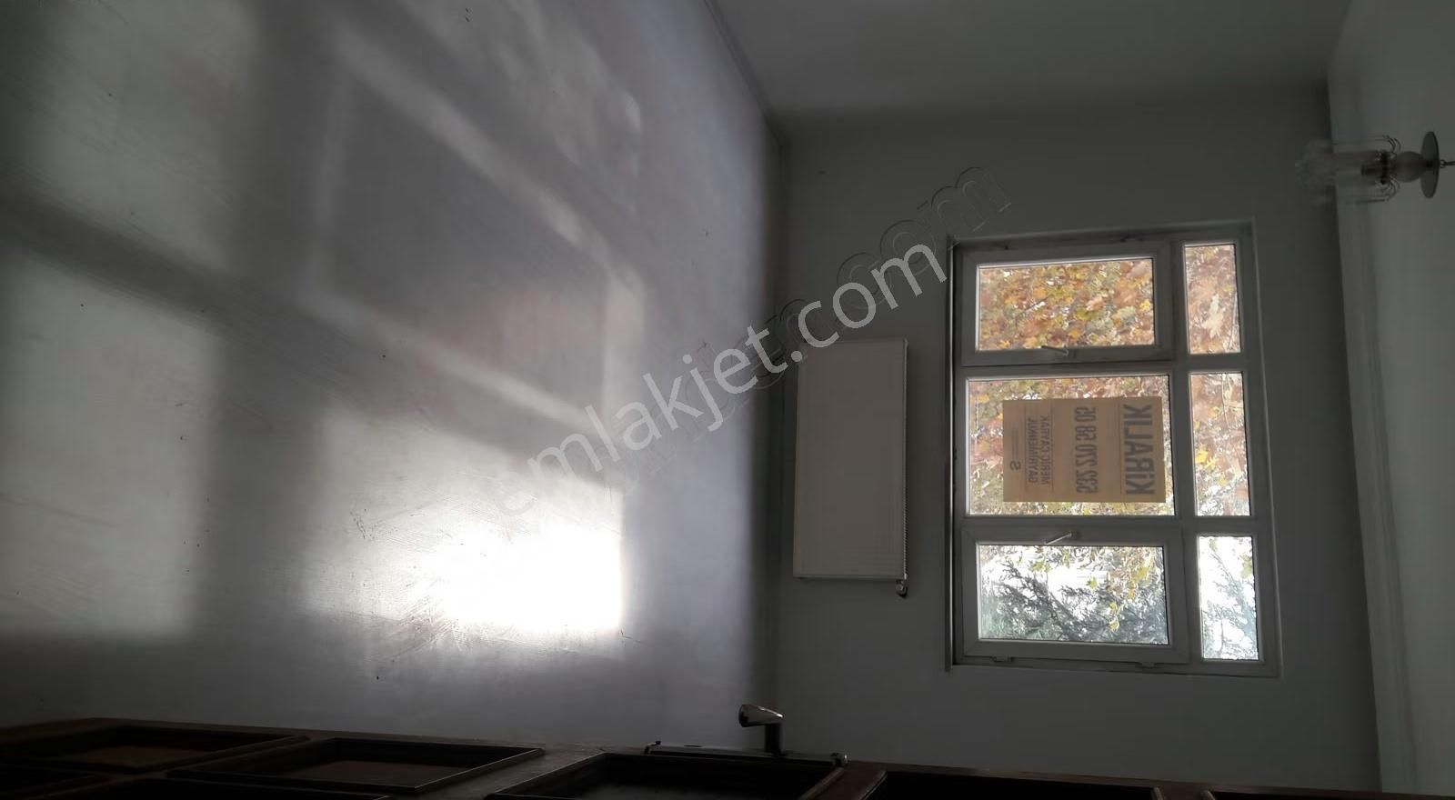 Meriç Çayrak'tan Eğitim Fakültesi Yanıbaşında Kiralık Daireler - Görsel 9