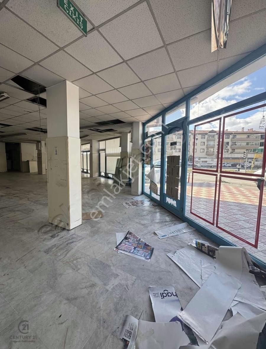 Ankara Gölbaşı Şafak Mah. Köşe Konum Geniş Cepheli Dükkan - Görsel 16