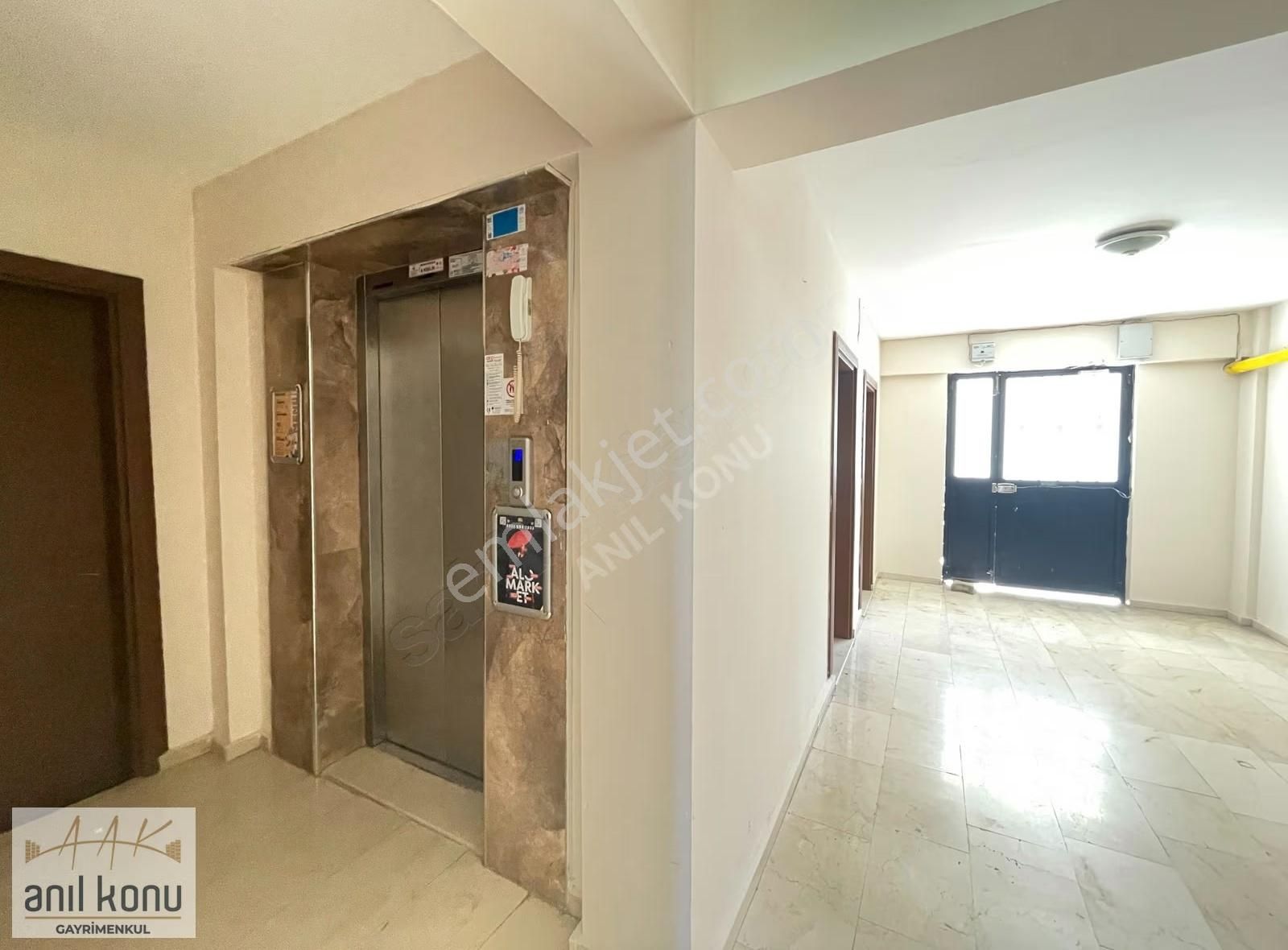 Anıl Konu'dan Trio Karşısı Ayrı Mutfaklı 2+1 Kiralık Daire - Görsel 12