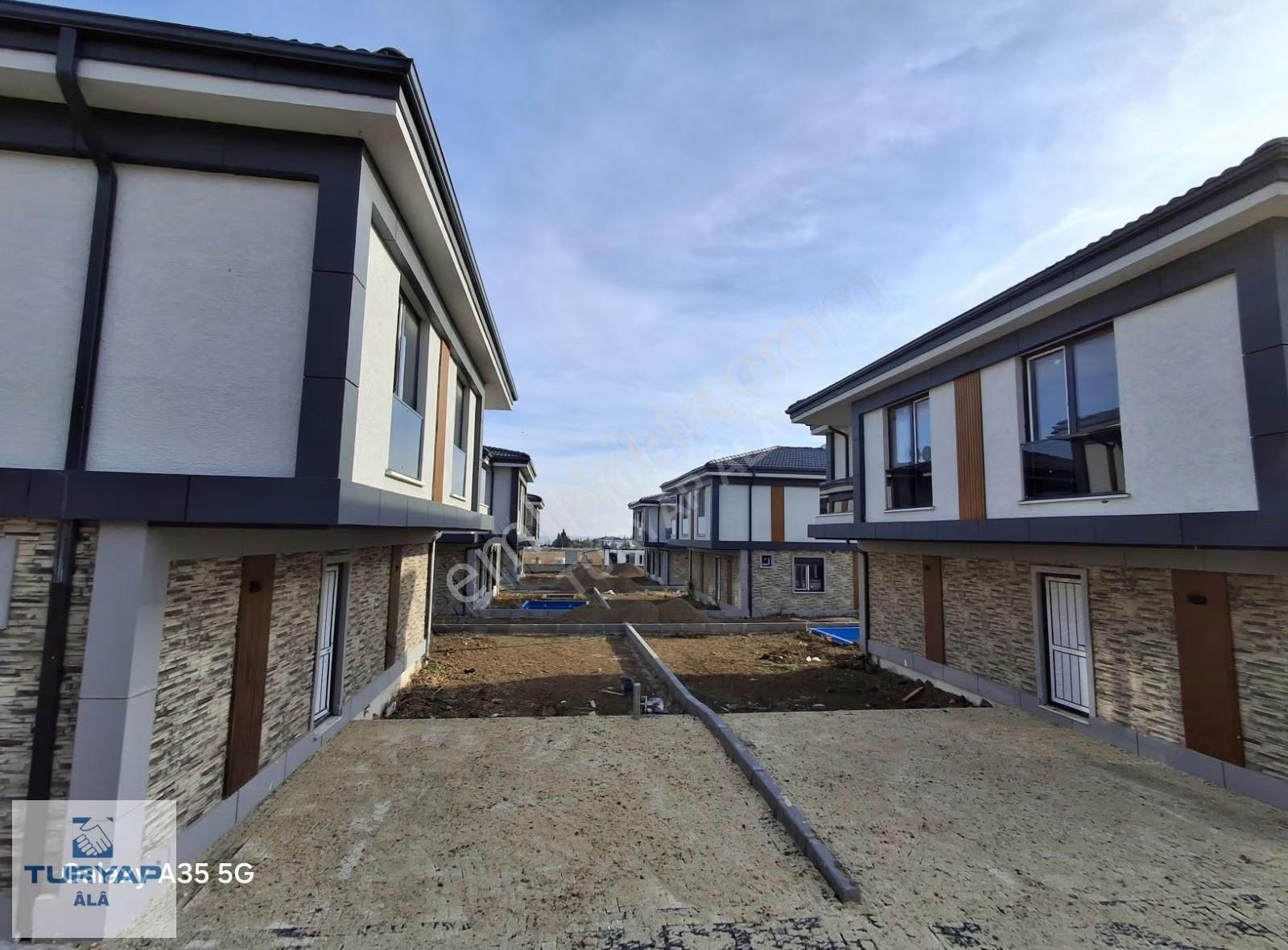 Turyap Alâ Ahmet Erdoğan'dan Silivri Selimpaşa Da Lüks Villâ - Görsel 14