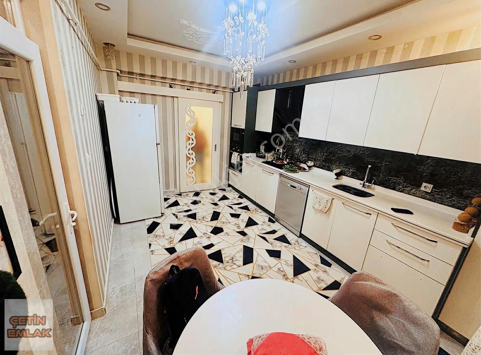 Çetin Emlakdan.kuba Cami Civarında Bakımlı Lüks 2+1 - Görsel 18