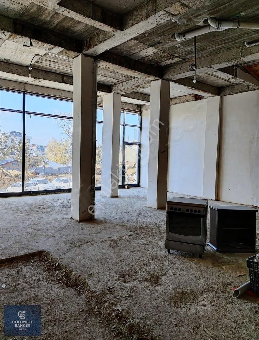 Arnavutköy Karlıbayır Merkez İşlek Lokasyonda Kiralık Dükkanlar - Görsel 26