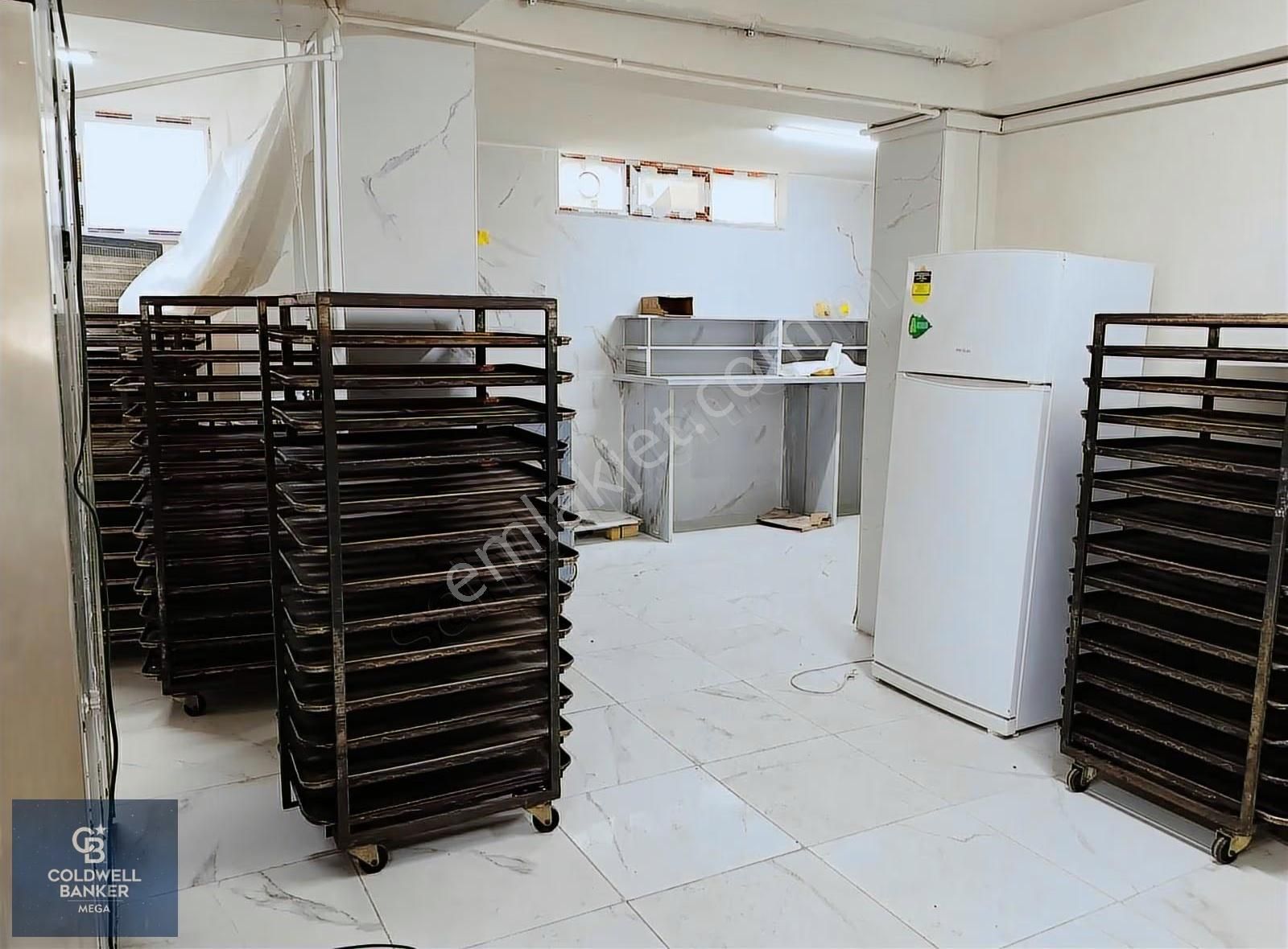 Arnavutköy Karlıbayır Merkez İşlek Lokasyonda Kiralık Dükkanlar - Görsel 19