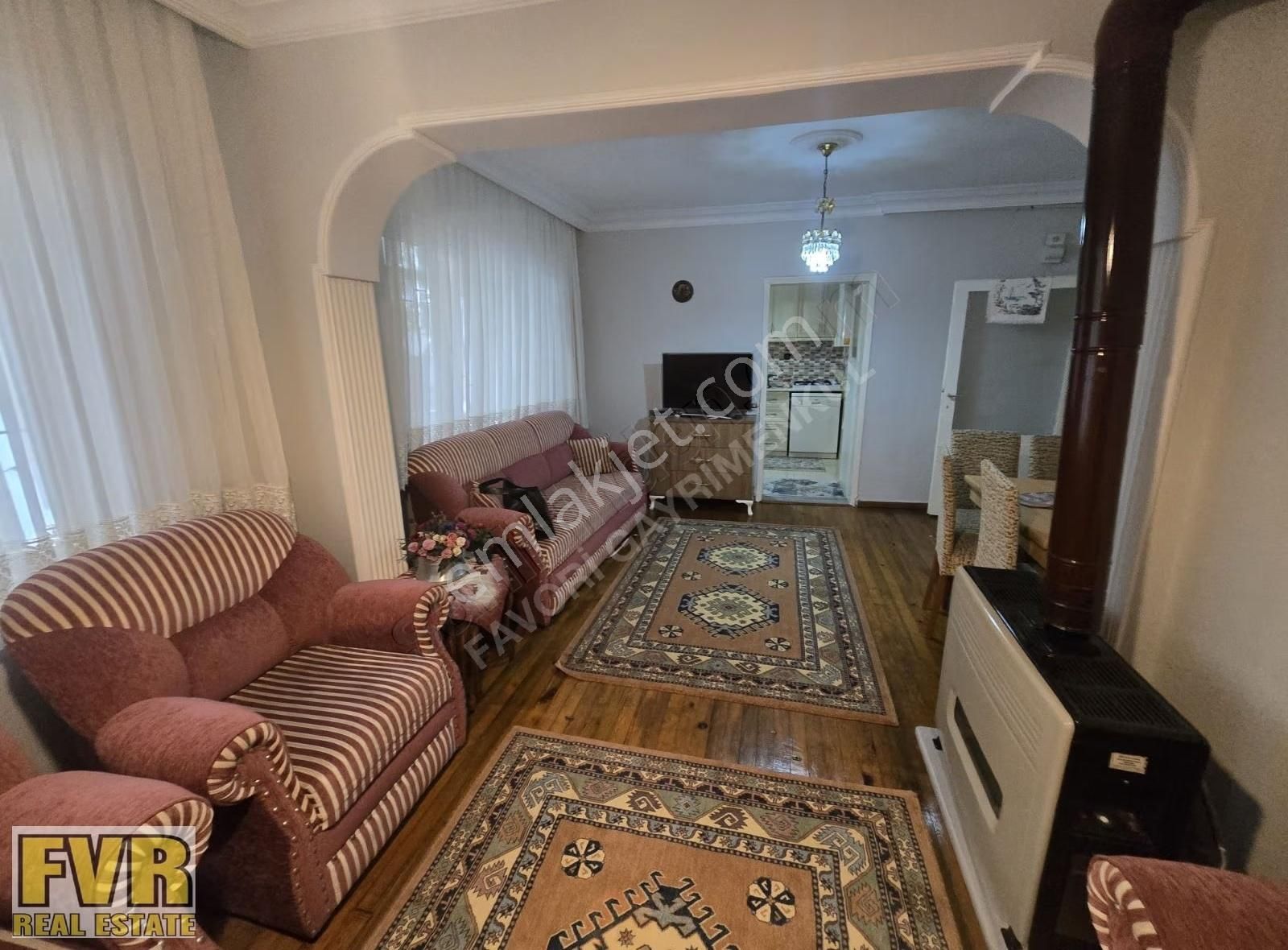 Fvr'den Hürriyet Soğukkuyu Mah. 95 M2 - 2+1 Kiralık Giriş Kat - Görsel 10