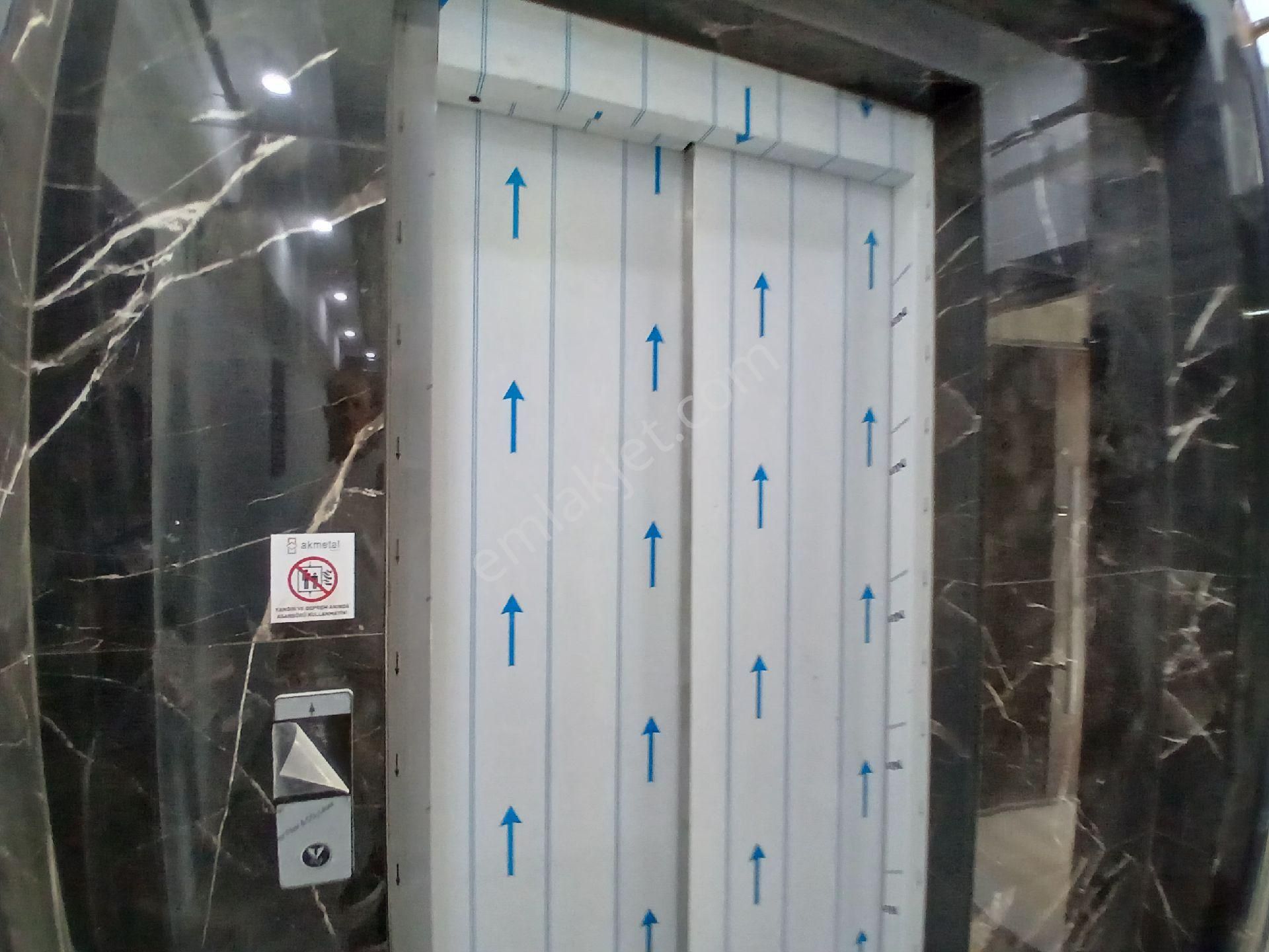 Genclik'te Sıfır Binada - Görsel 27