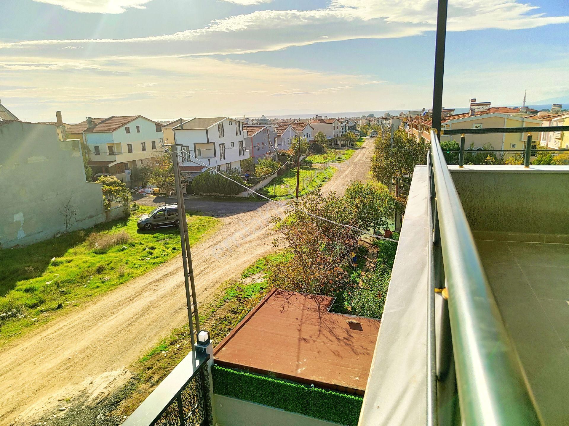 Kartallardan Büyük Bahçeli Deniz Manzaralı Ferah Ve Geniş Yazlık Villa - Görsel 33