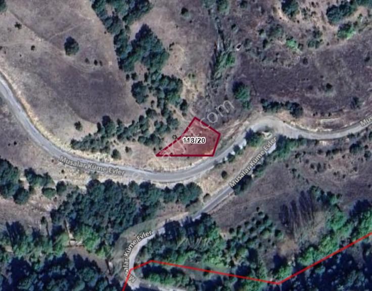 Kütahya Emet Musalar Köyünde 683 M² Arsa Satılıktır