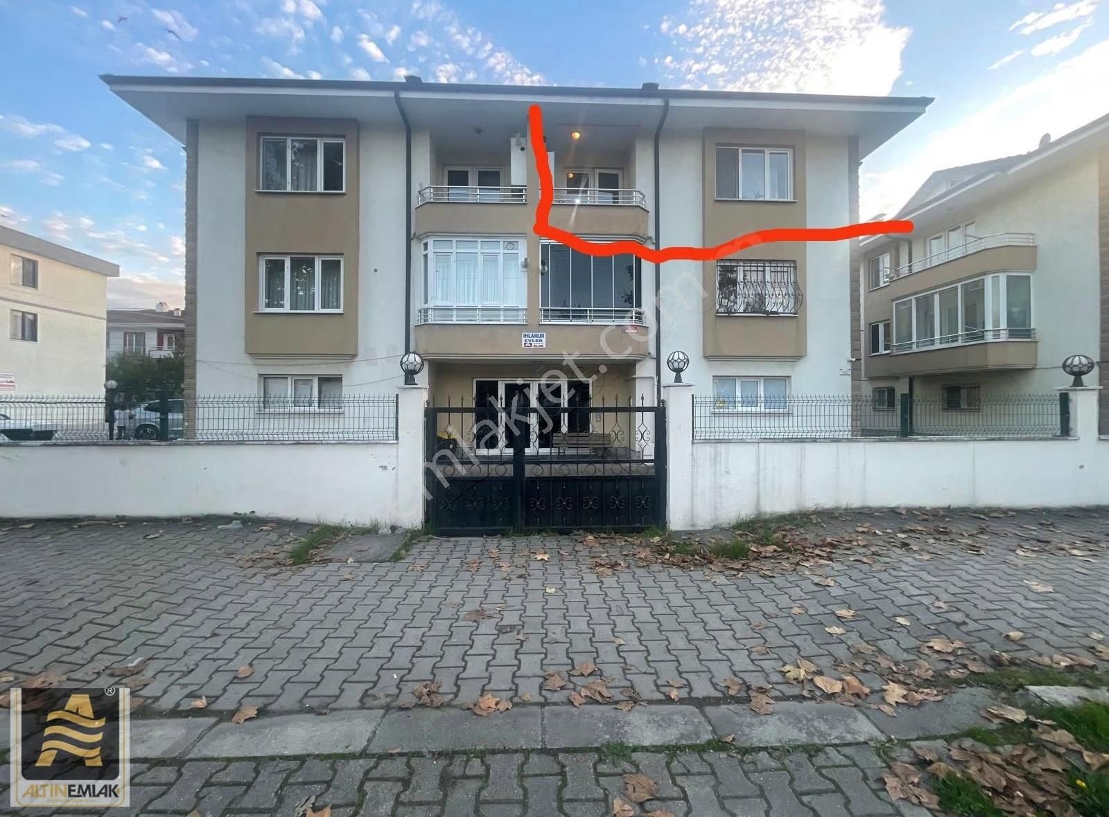 Erenler Mah.ihlamur Evler Sit.satılık Daire 3+1 Çatı Dübleks - Görsel 14