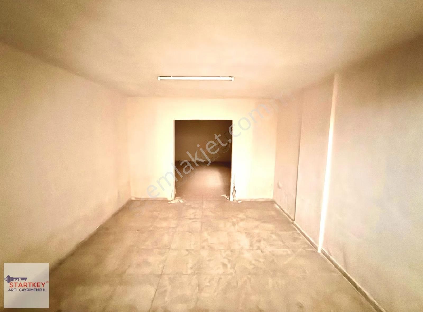 Tire İstasyon Caddesi Sgk Karşısı Satılık Geniş Cepheli Dükkan - Görsel 16