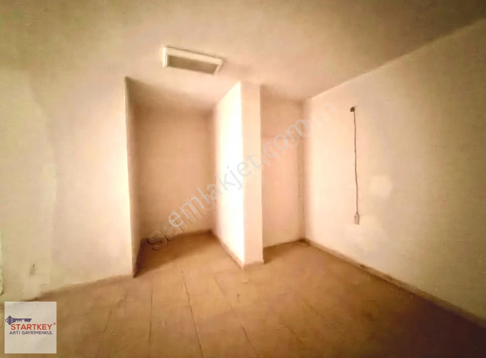 Tire İstasyon Caddesi Sgk Karşısı Satılık Geniş Cepheli Dükkan - Görsel 9