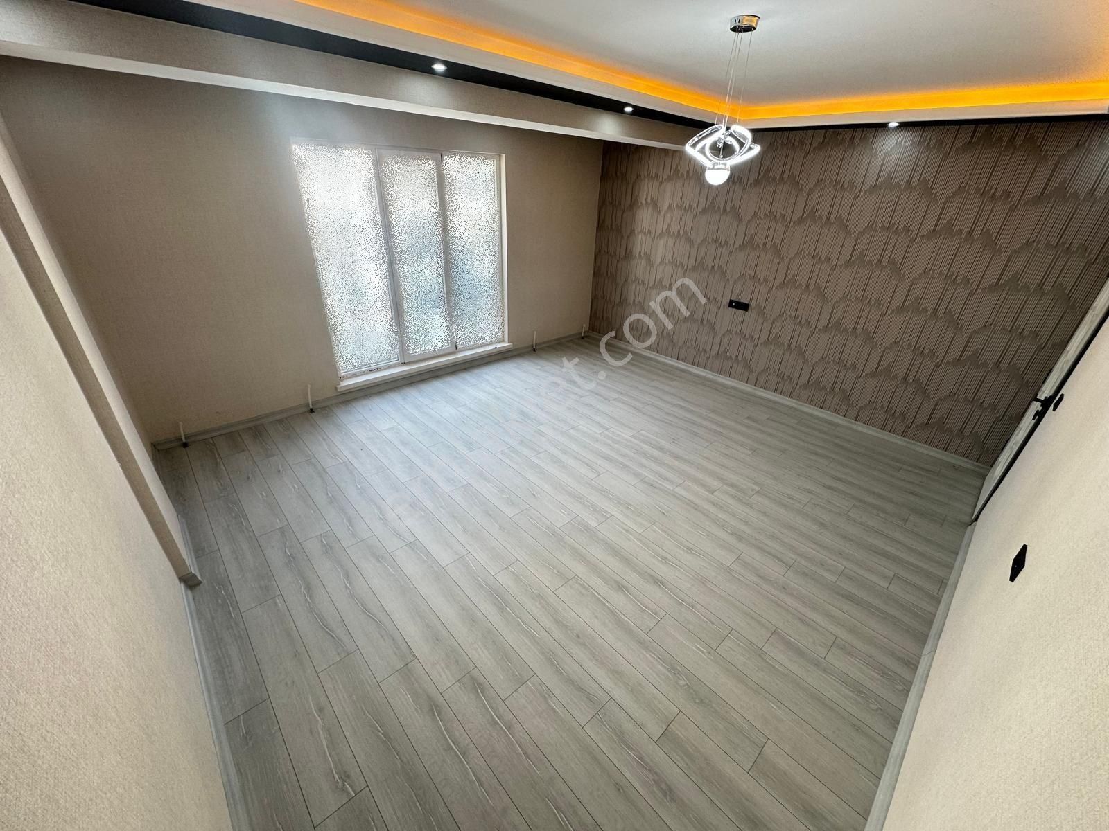 Yenikent Mustafa Kemalde 3+1 Ara Katta Lüx Yapılı Satılık Daire - Görsel 8