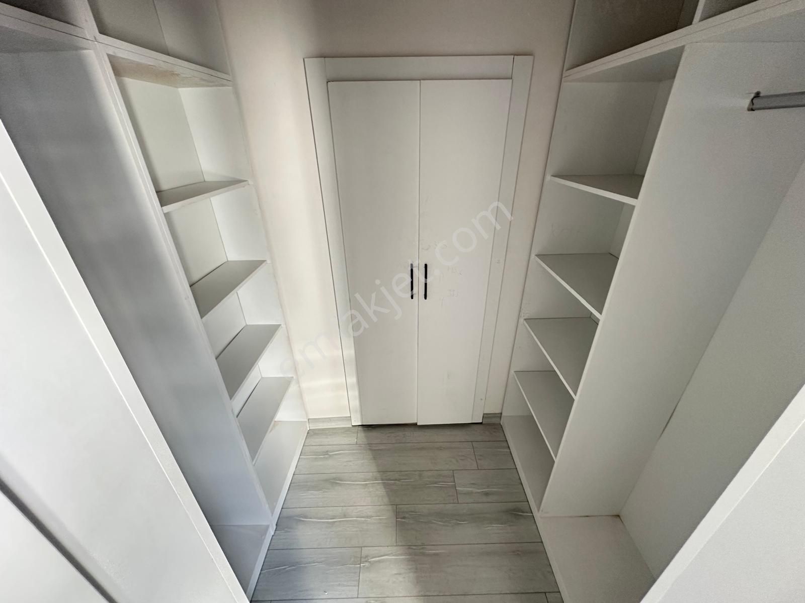 Yenikent Mustafa Kemalde 3+1 Ara Katta Lüx Yapılı Satılık Daire - Görsel 16