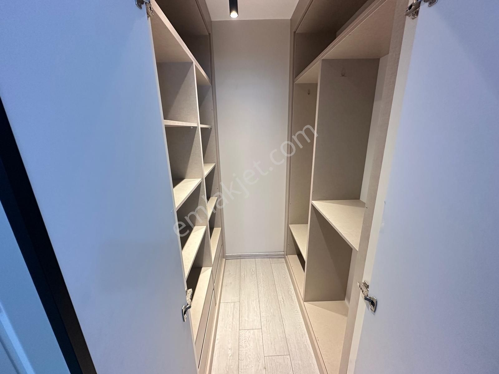 29 Ekim Mh.de 3+1 Ara Katta Lüx Yapılı Satılık Daire - Görsel 23