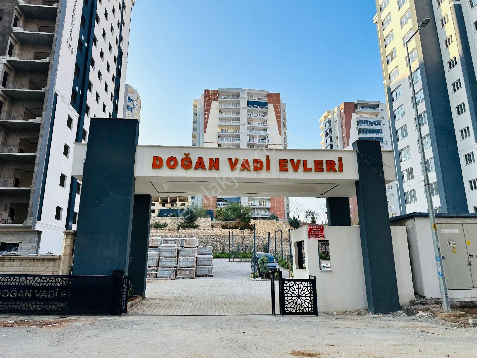 Dinç Emlaktan Satılık 3+1 Site İçinde - Görsel 35