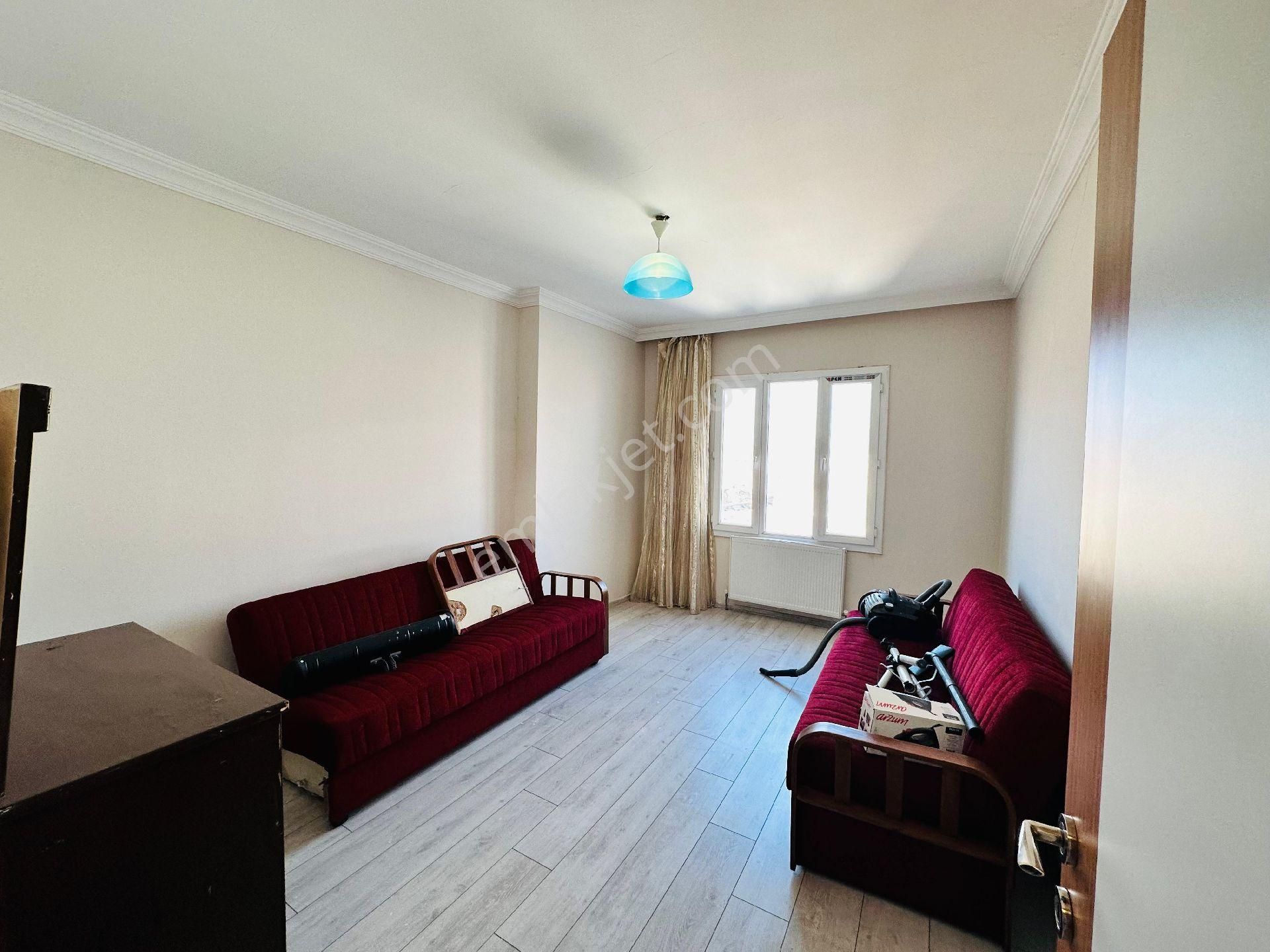 Dinç Emlaktan Satılık 3+1 Site İçinde - Görsel 11