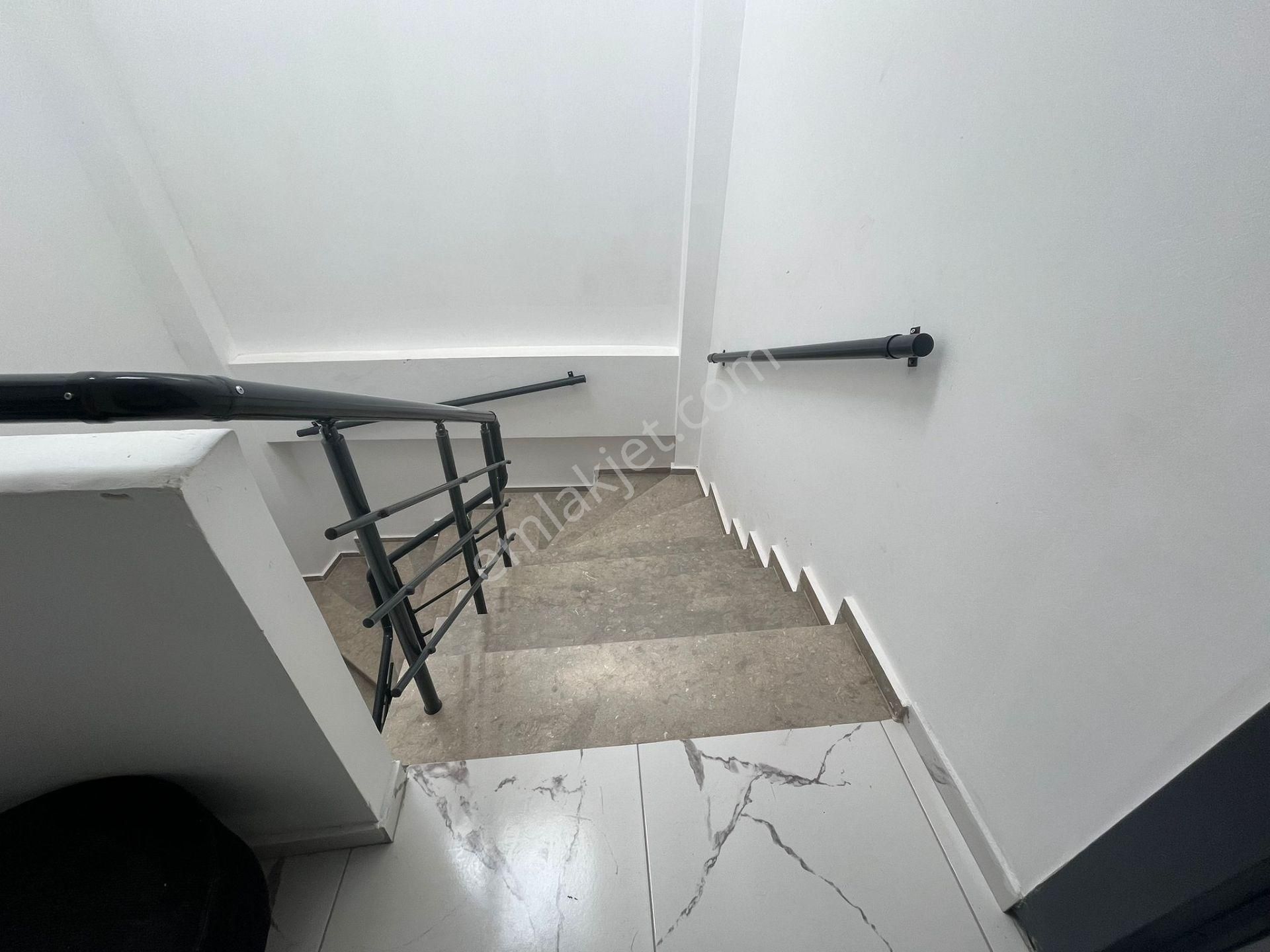 Esogü 5 Dk Kapanlı Cd Üzeri Faturalar Dahil Kiralık 1+0 Sk-2 - Görsel 12