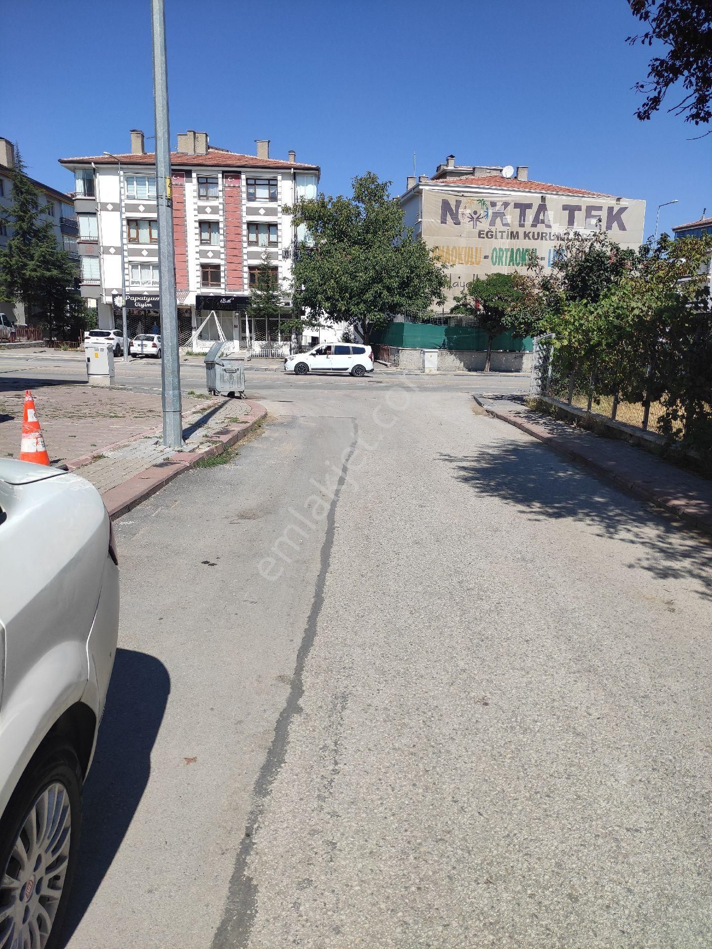 Karapürçekte Satılık Dükkan Cadde Yanı 80 M2 Lokanta Bacası Ruhsatlı - Görsel 15