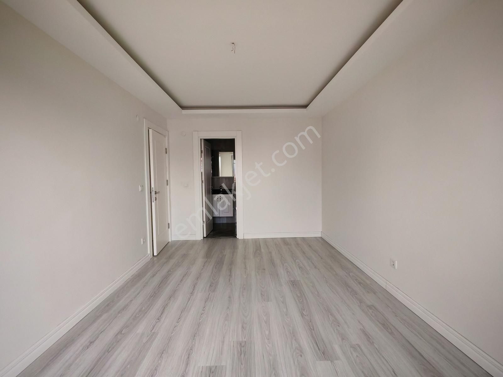 Silivri Yeni Mh. Merkezi Konumda Butik Site İçi Ara Kat 3+1 - Görsel 17