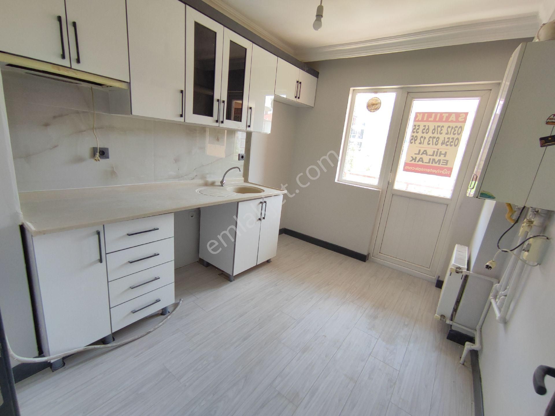 Battalgazi Mah Satılık 3+1 Ön Cephe Caddeye Yakın - Görsel 2