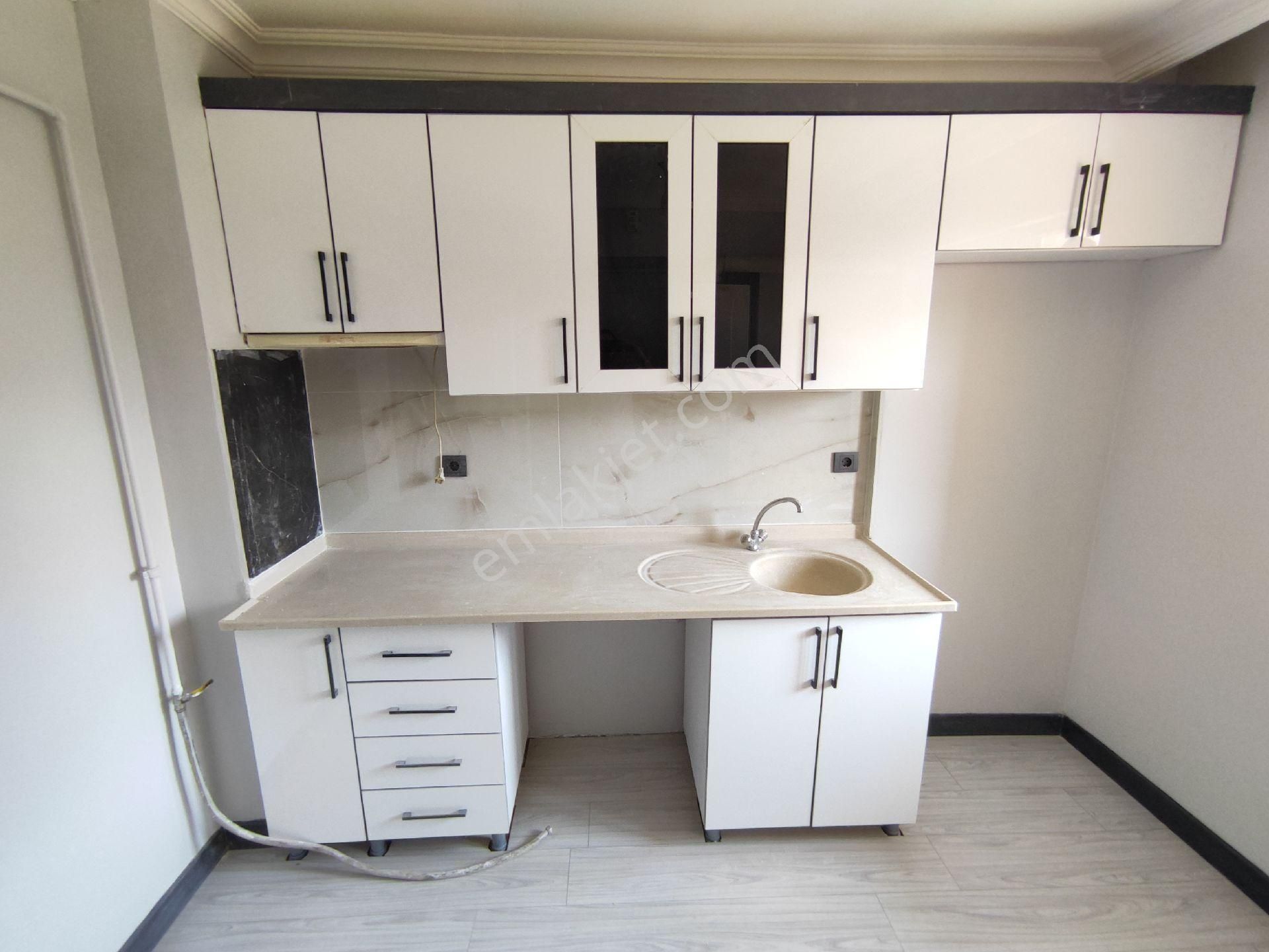 Battalgazi Mah Satılık 3+1 Ön Cephe Caddeye Yakın - Görsel 11