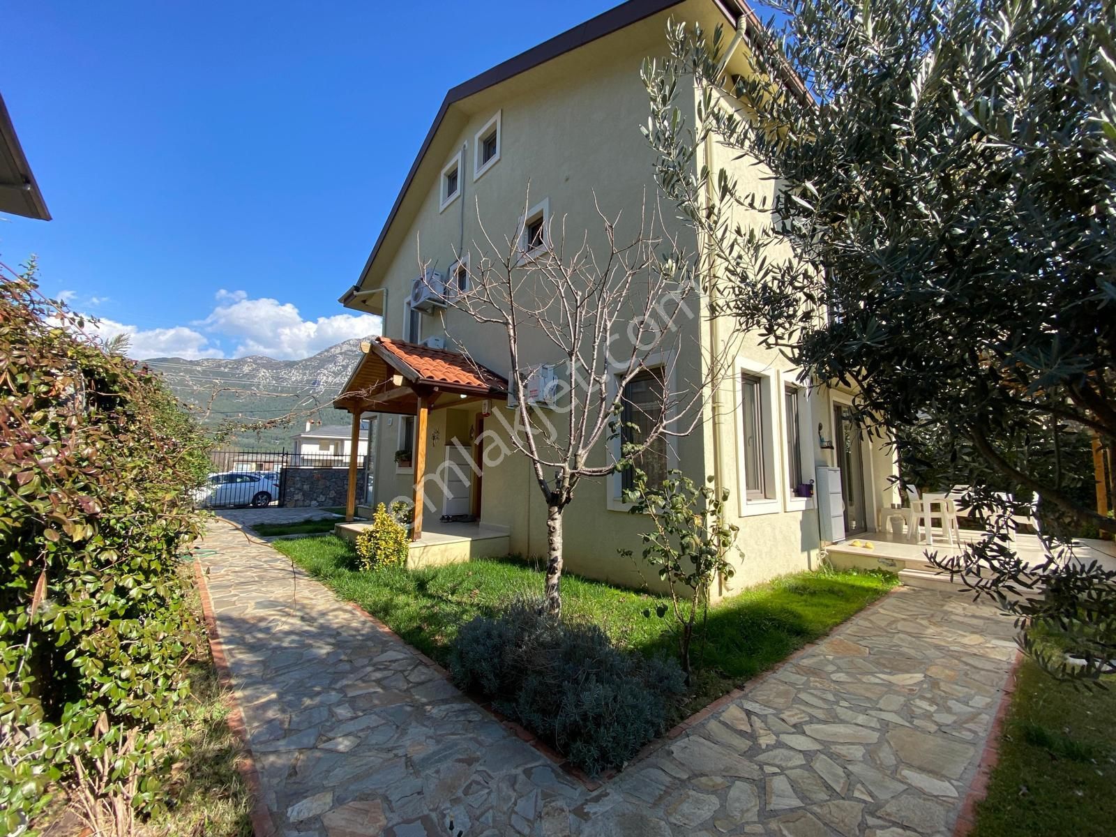 Goldhouse Dan Satılık Villa Yeşilüzümlü De Havuzlu 4+1 - Görsel 3