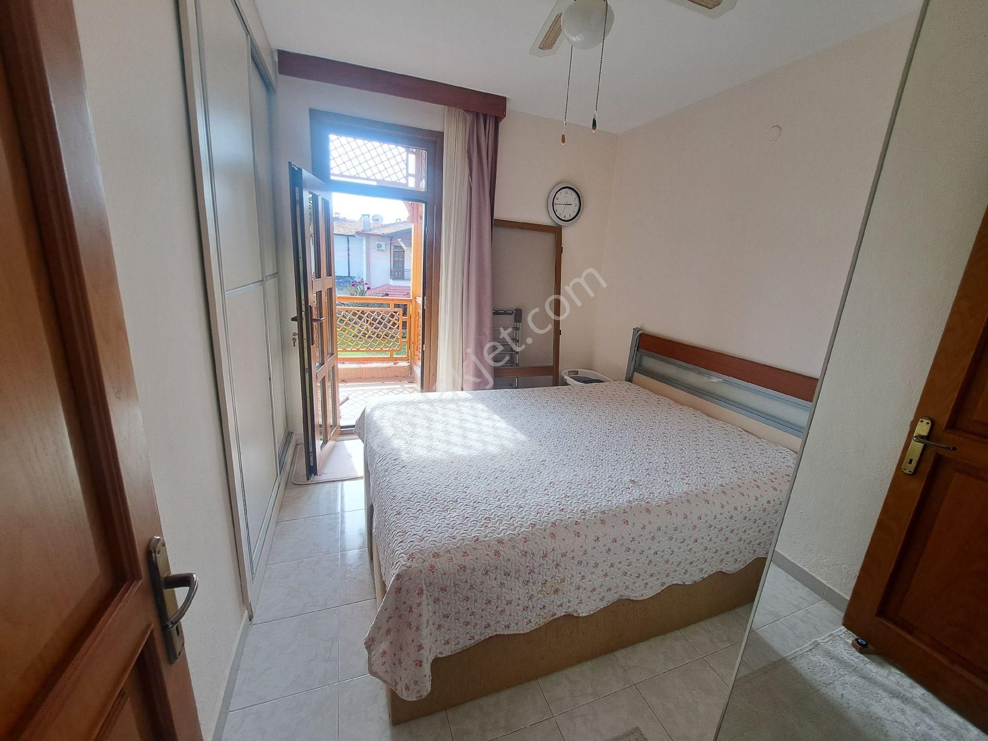 Seferihisar Ürkmez De 3+1 Havuzlu Site İçerisinde Satılık Villa - Görsel 29