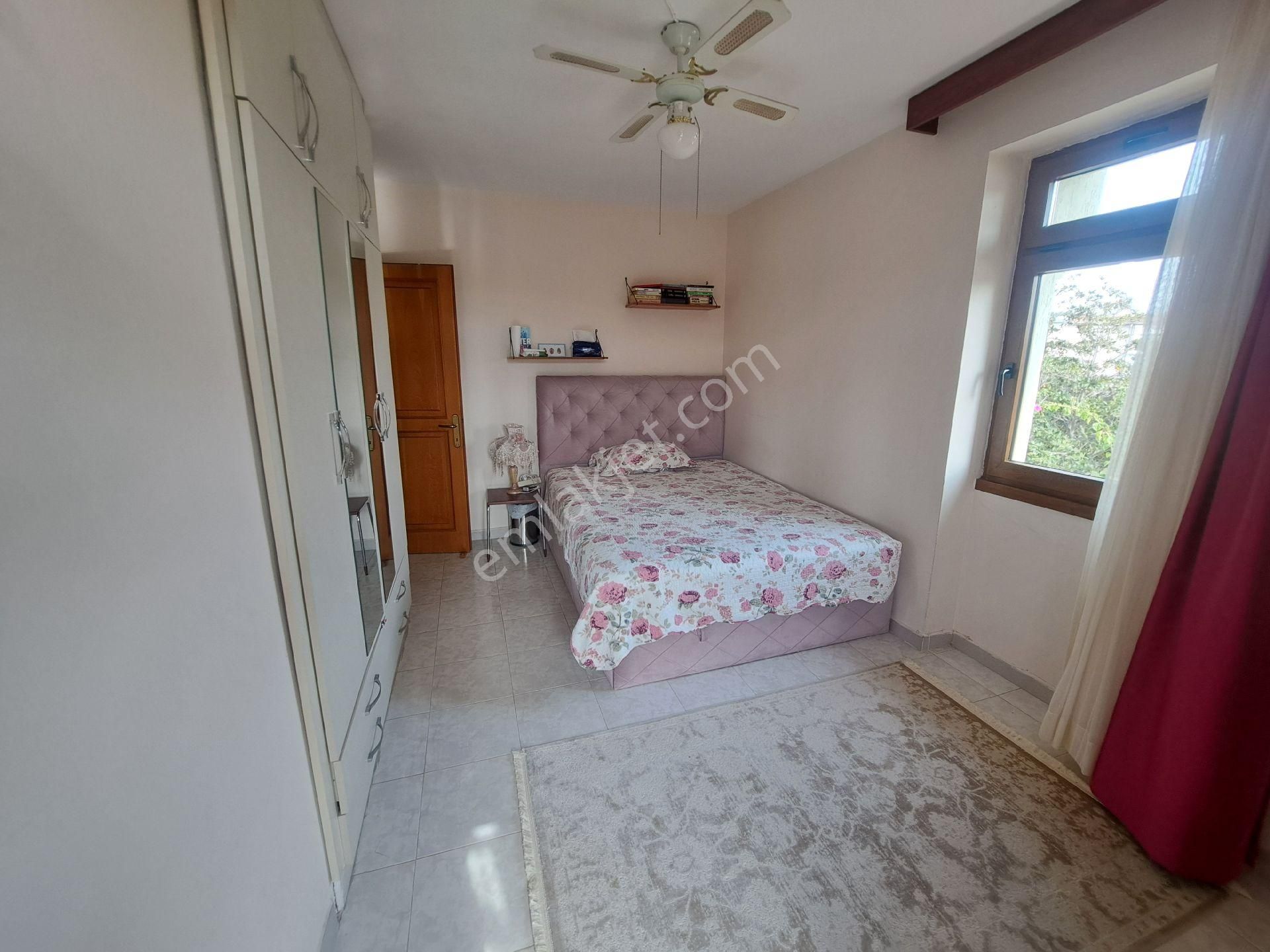 Seferihisar Ürkmez De 3+1 Havuzlu Site İçerisinde Satılık Villa - Görsel 24