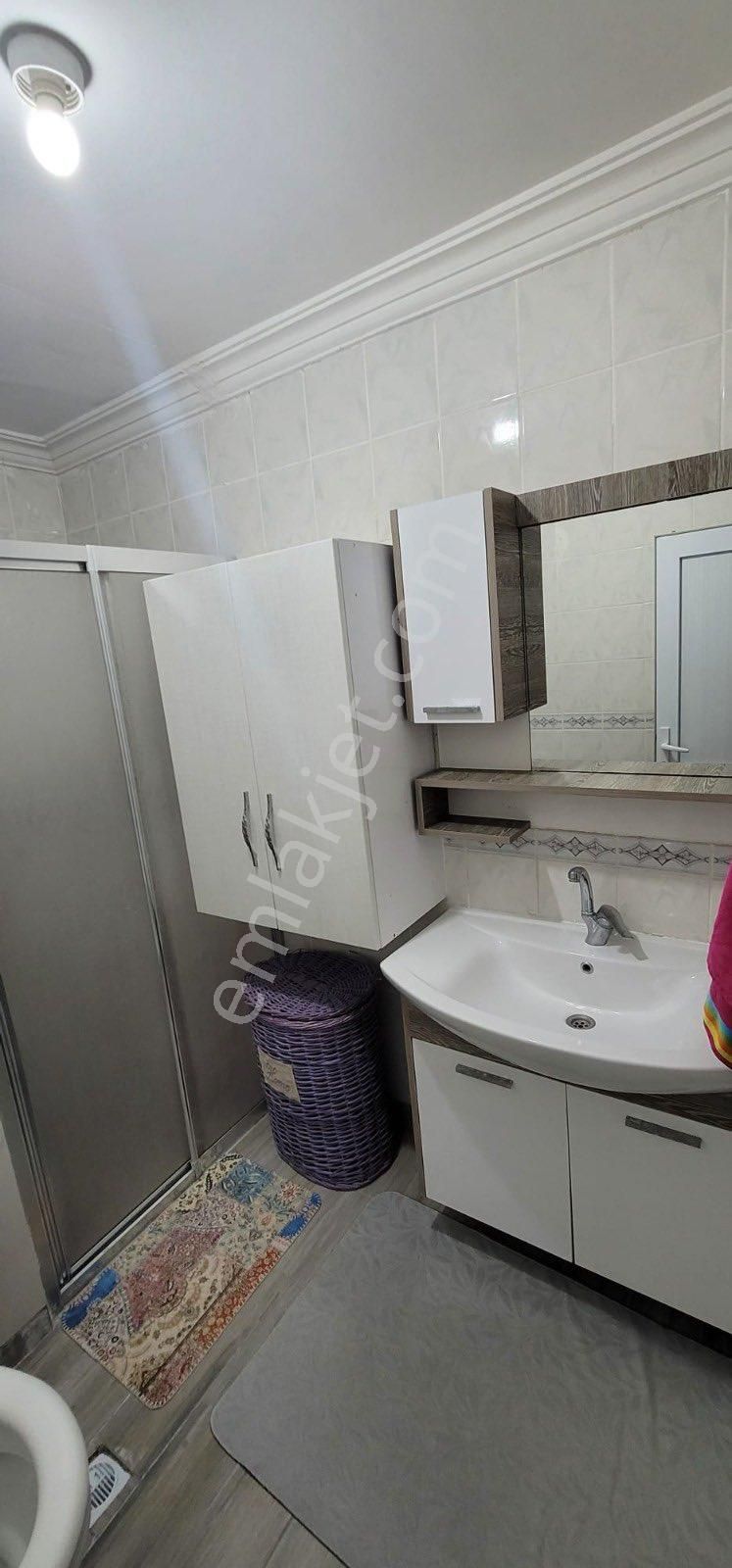 Mezitlide Site İçi Havuzlu Denize Sıfır 2+1 Geniş Oturum Daire - Görsel 15