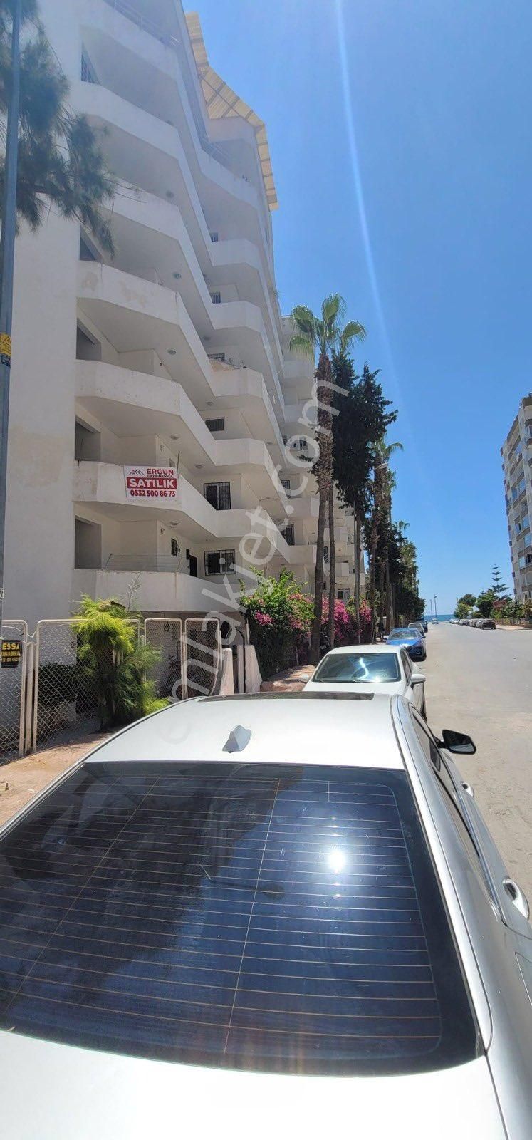 Mezitlide Site İçi Havuzlu Denize Sıfır 2+1 Geniş Oturum Daire - Görsel 19