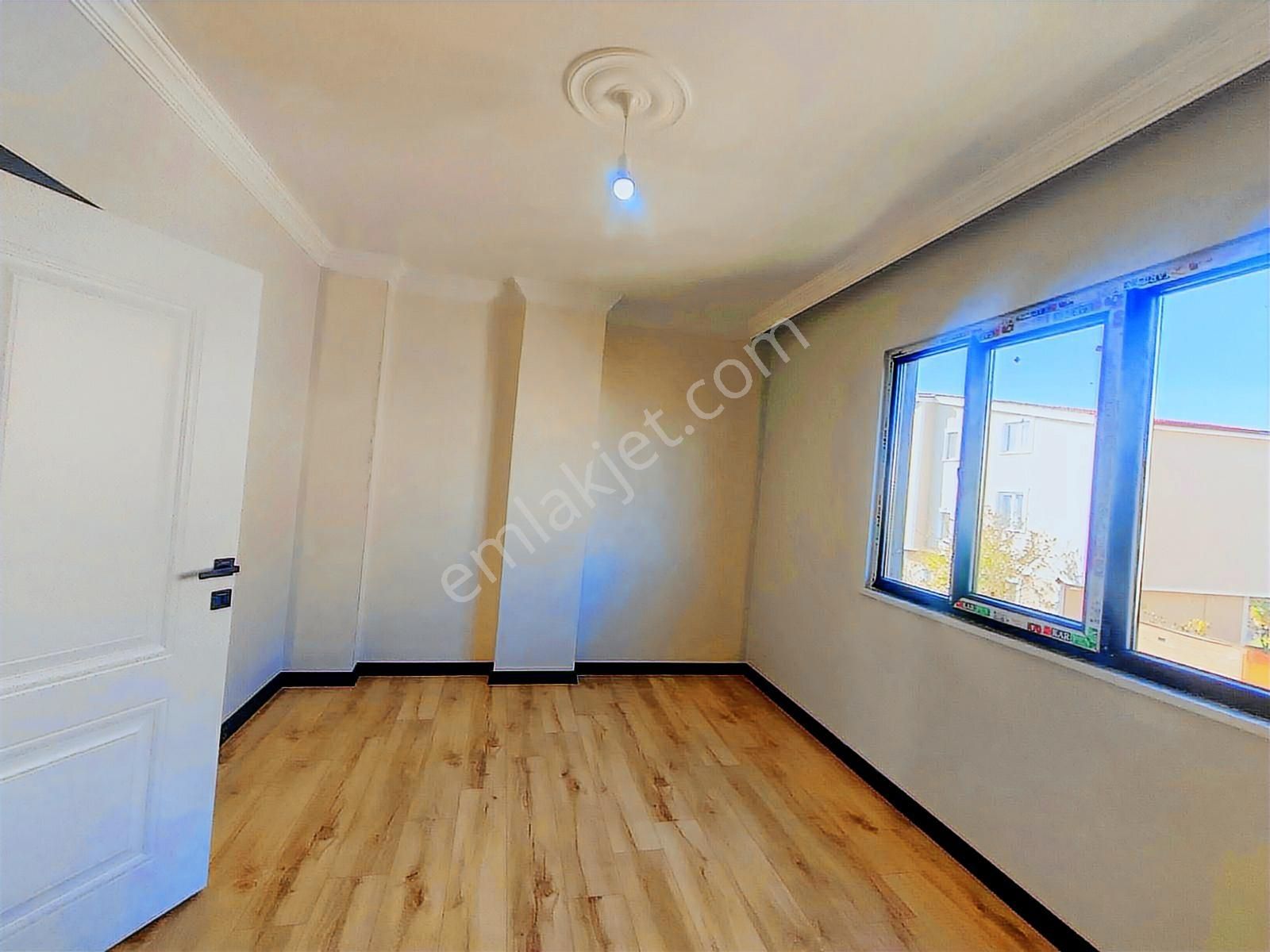 Kartallar'dan Merkezi Konumda Saray Yavrusu 4+1 Villa - Görsel 10