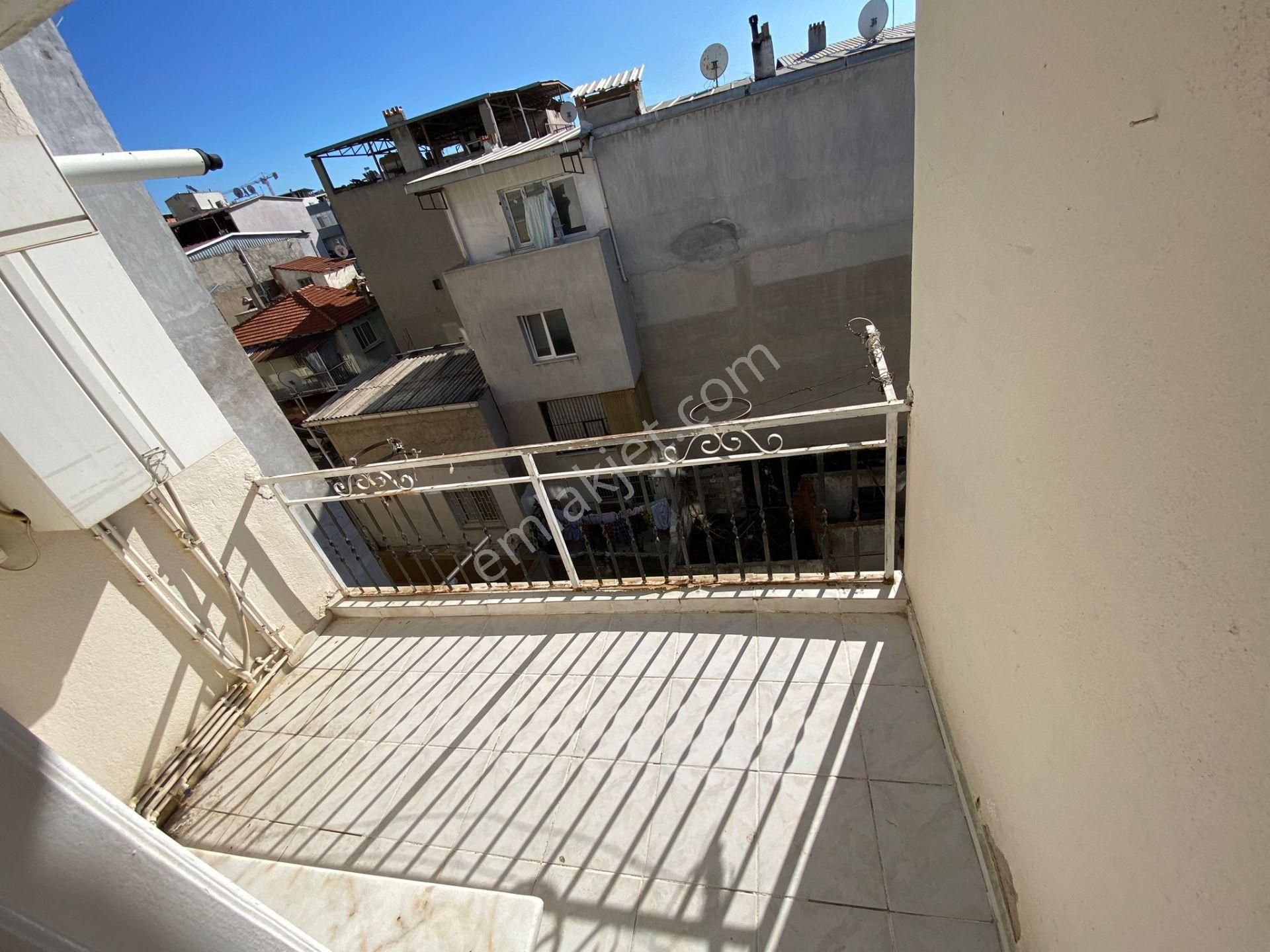 Buca Ufuk 3+1 Kiralık Daire - Görsel 7