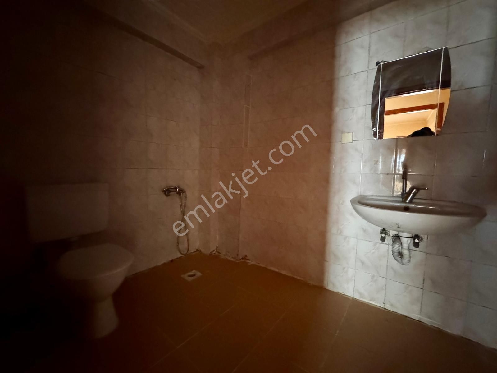 İmir Emlak'tan Pursaklar Merkez'dehastane Yak.3+1 Y.giriş 125m² - Görsel 12