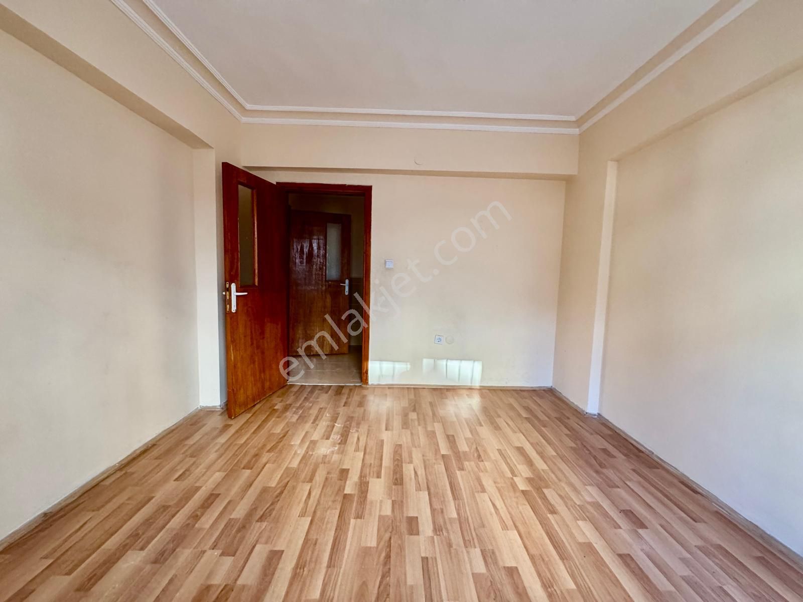 İmir Emlak'tan Pursaklar Merkez'dehastane Yak.3+1 Y.giriş 125m² - Görsel 11