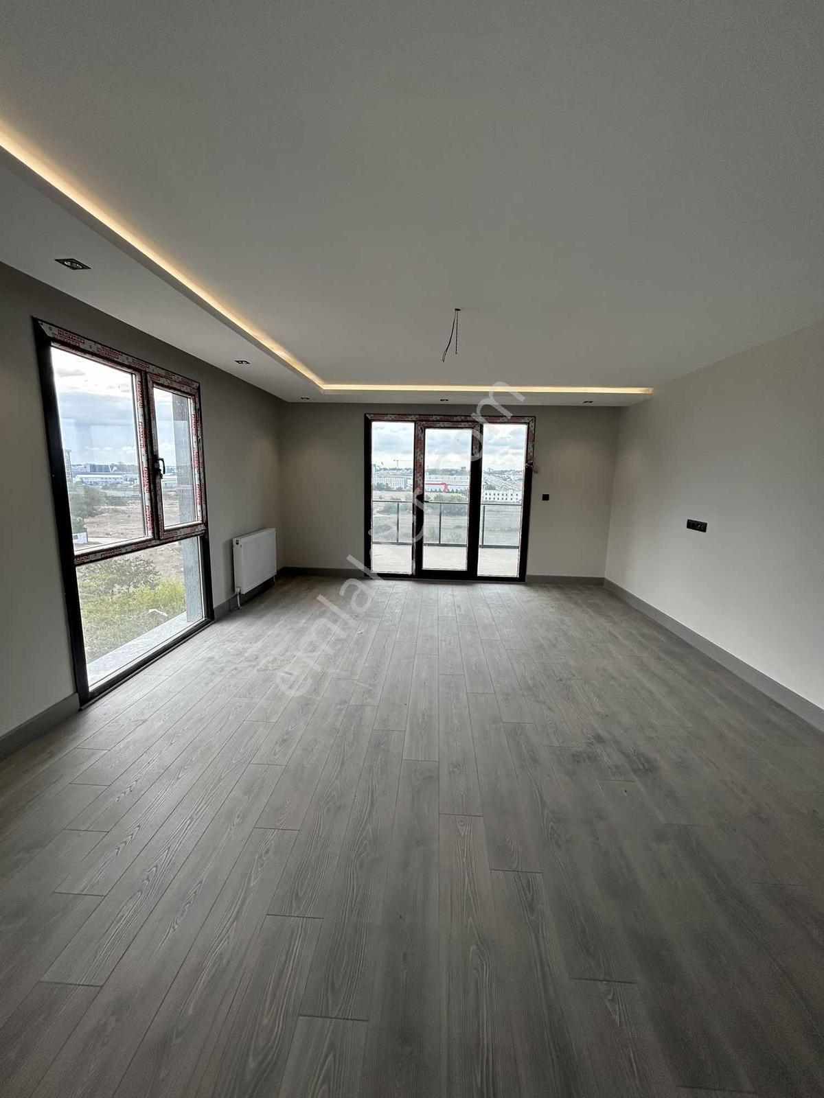 Site İçi 3+1 Sıfır Daire Avm Bölgesinde Ferahlatan Yaşam Alanı - Görsel 10