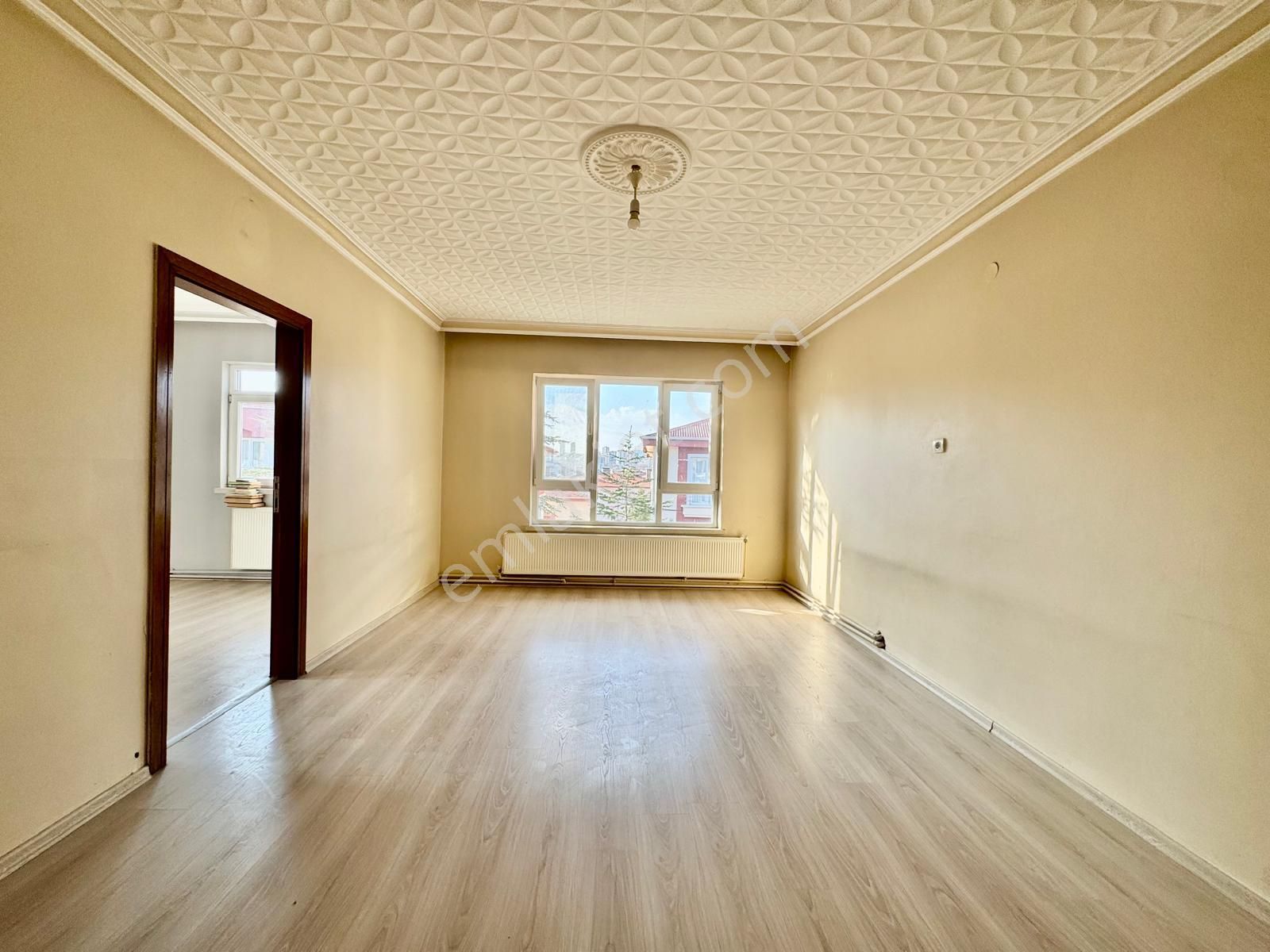 İmir Emlak'tan Bu Fiyat Kaçmaz Merkezde Katta G.cephe 3+1 Daire - Görsel 18