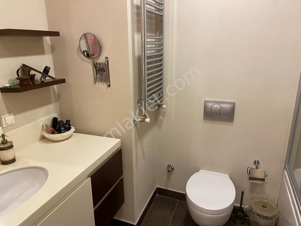Güzelbiryer Sitesinde Kiralık 3+1 Bahçe Dubleksi - Görsel 15