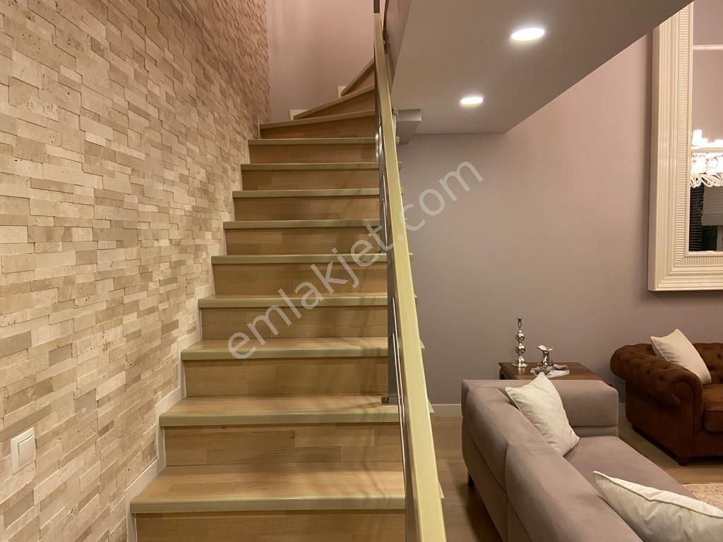 Güzelbiryer Sitesinde Kiralık 3+1 Bahçe Dubleksi - Görsel 28