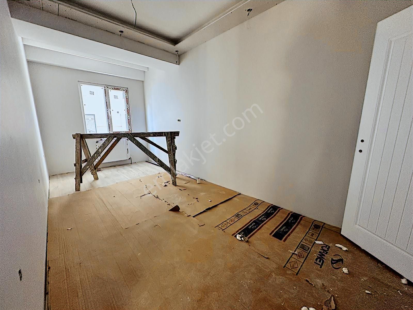 Yatırım'dan Altıntepe'de Ayrı Mutfak, Ebeveyn Banyolu Katta 3+1 - Görsel 8