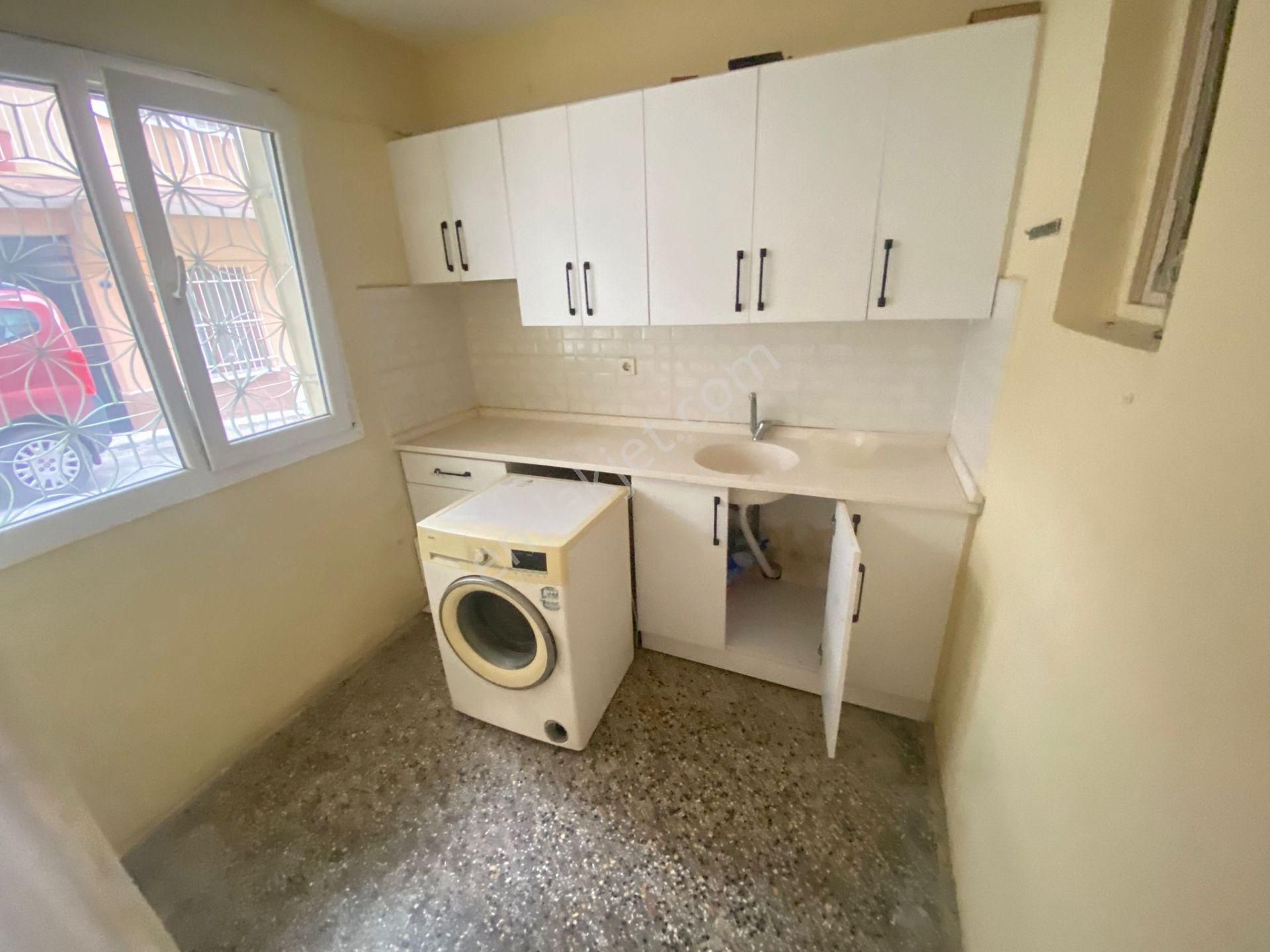 Buca Çamlık Mah.de 2+1 70m2 Giriş Kat Klasik Kiralık Daire - Görsel 10