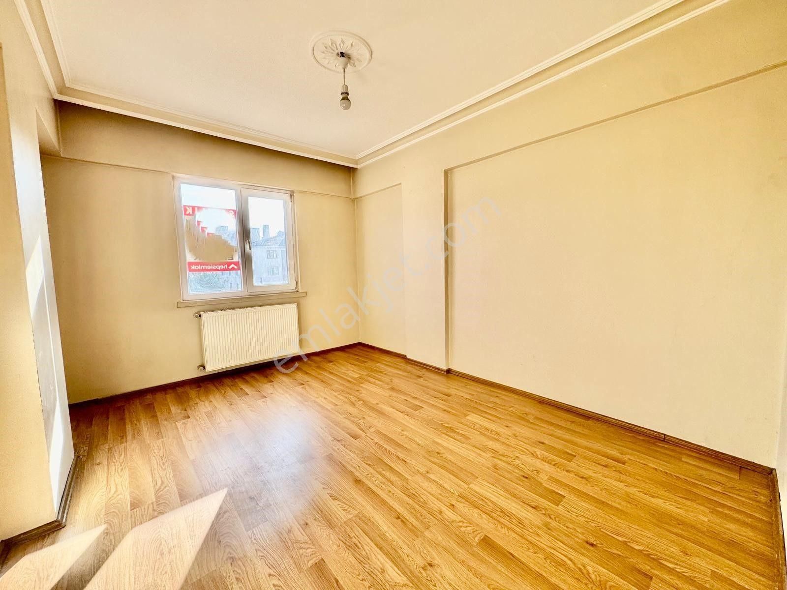 İmir Emlak'tan Hicret Cami Yakını Katta Güney 3+1 Yapılı Daire - Görsel 12