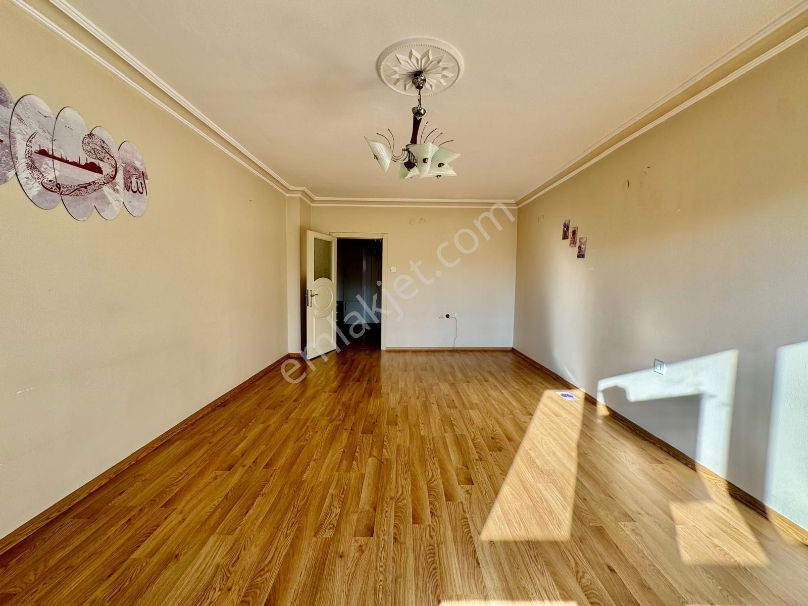 İmir Emlak'tan Hicret Cami Yakını Katta Güney 3+1 Yapılı Daire - Görsel 10