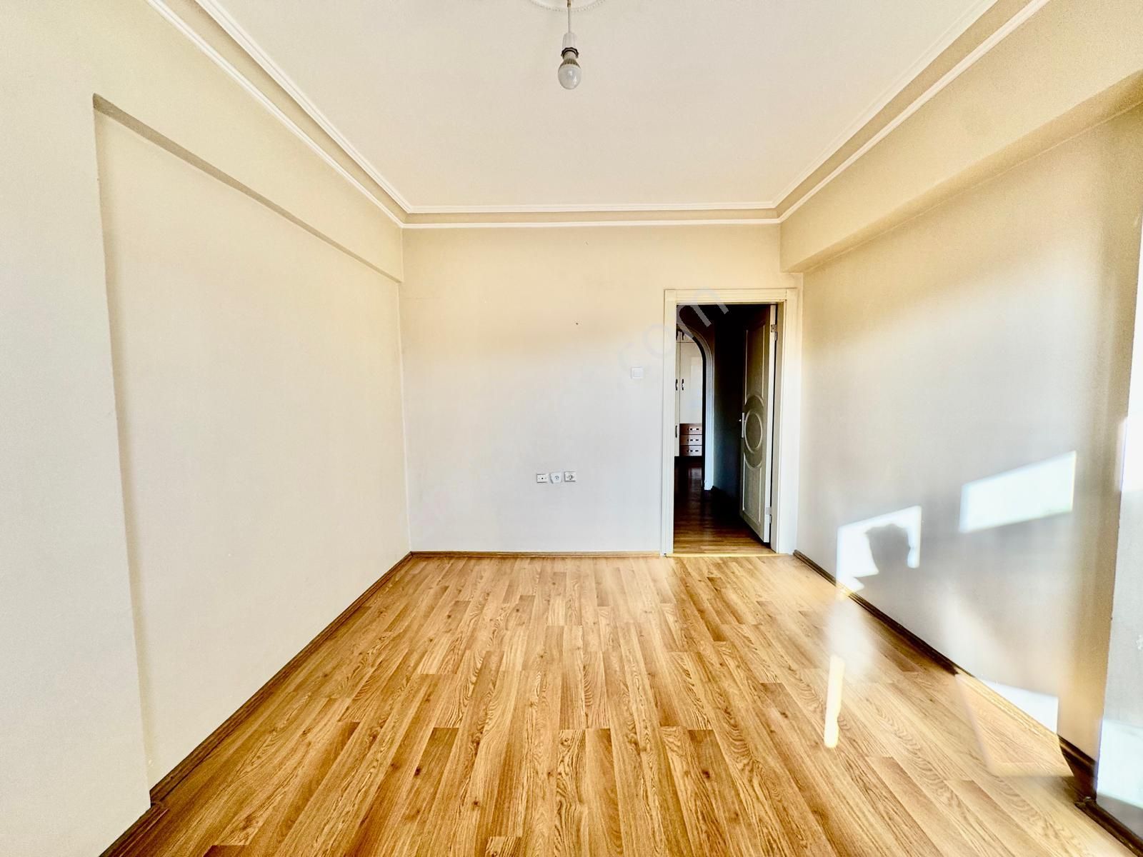 İmir Emlak'tan Hicret Cami Yakını Katta Güney 3+1 Yapılı Daire - Görsel 15