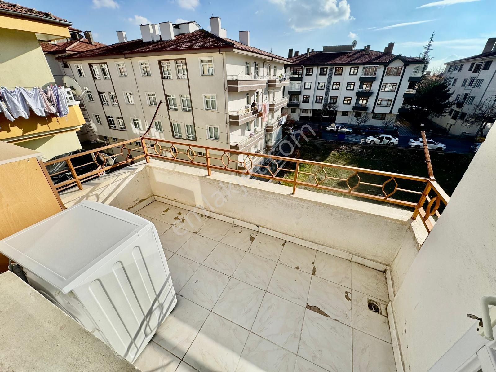 İmir Emlak'tan Hicret Cami Yakını Katta Güney 3+1 Yapılı Daire - Görsel 31