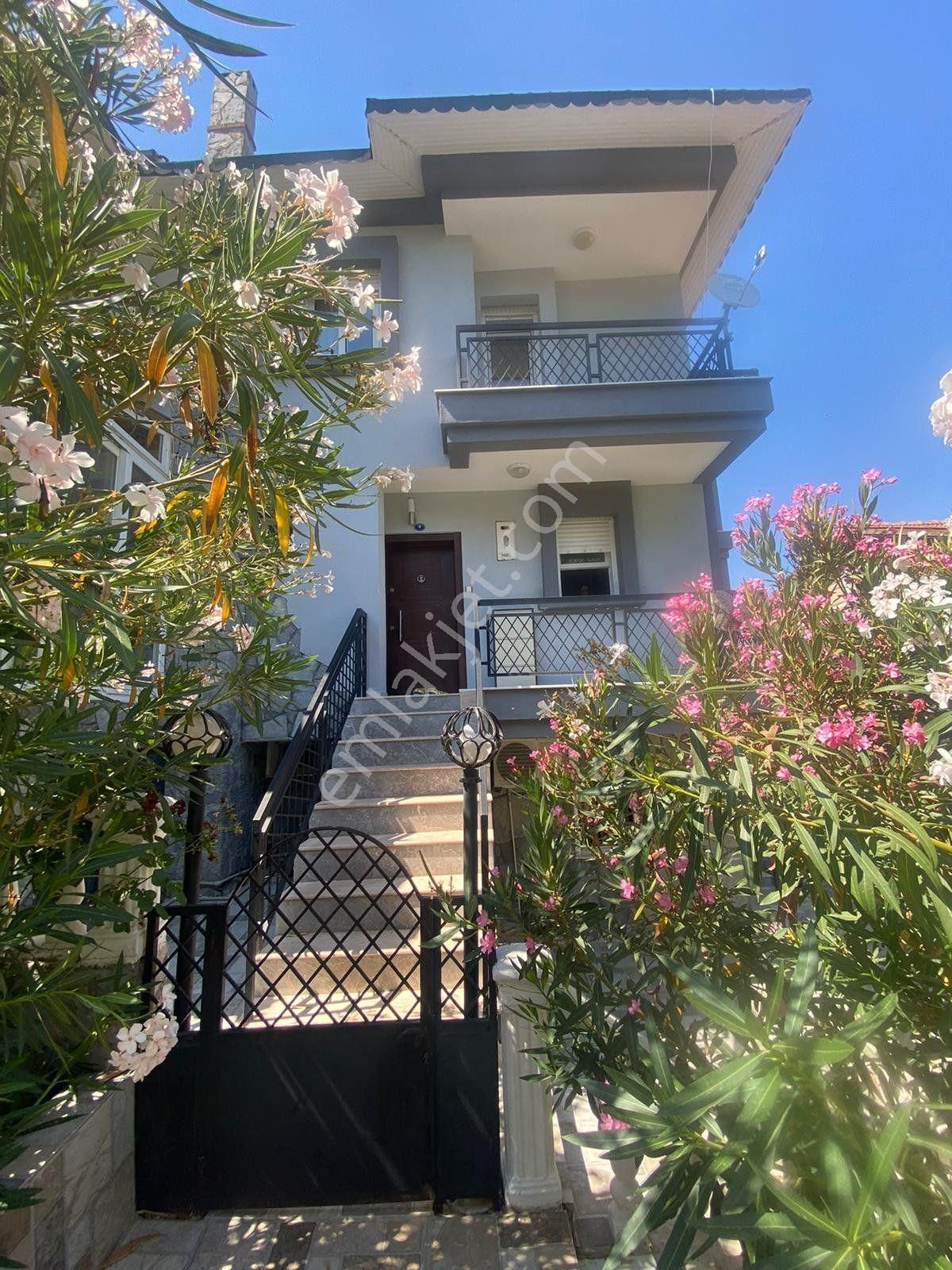 Doğa Ve Deniz Manzaralı Sıgacık'ta 4+1 Eşyalı Kiralık Villa - Görsel 4