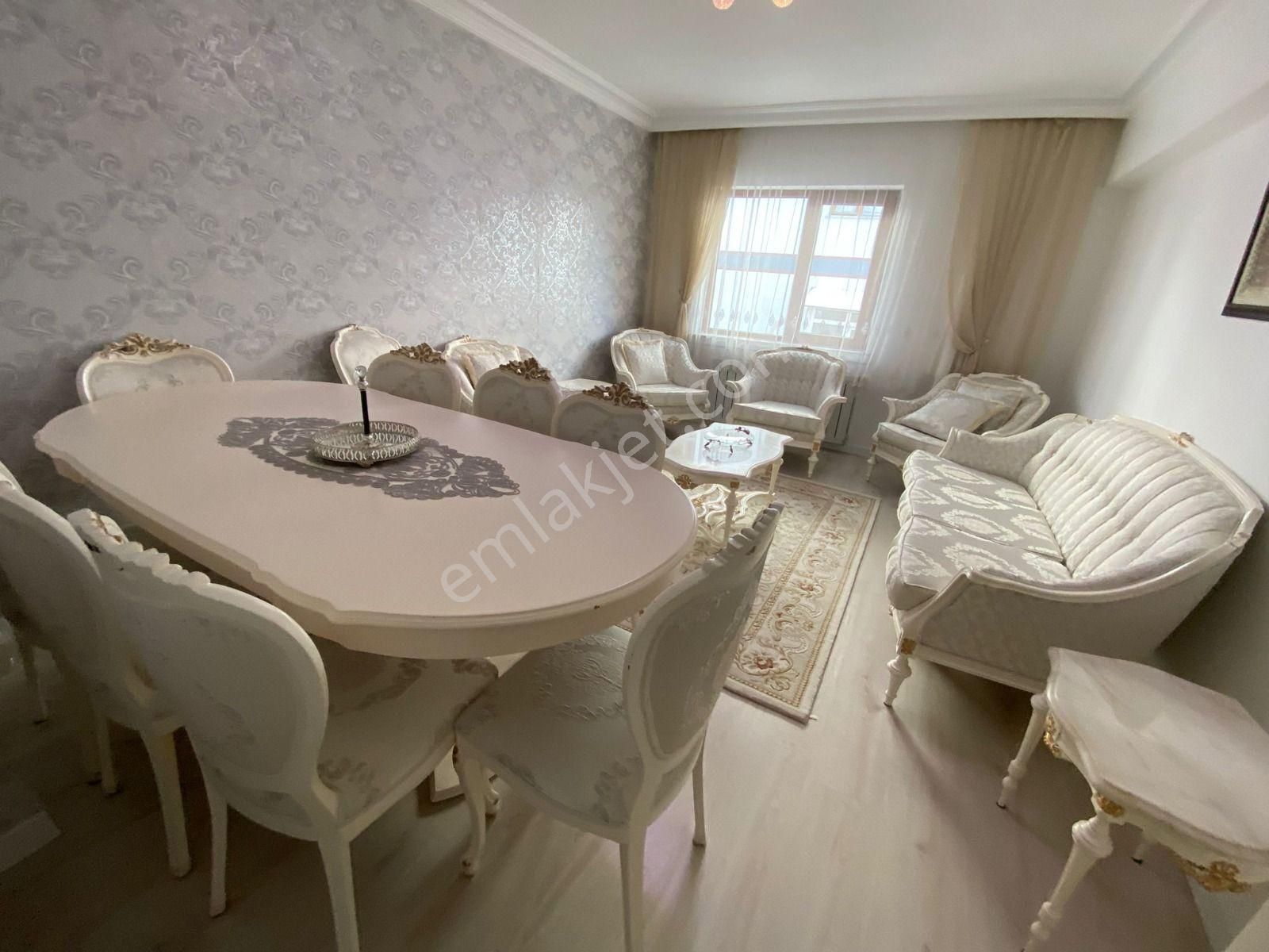 Bağlarbaşı Mah Ana Cadde Yakını 4+2 Teras Balkonlu Daire! - Görsel 8