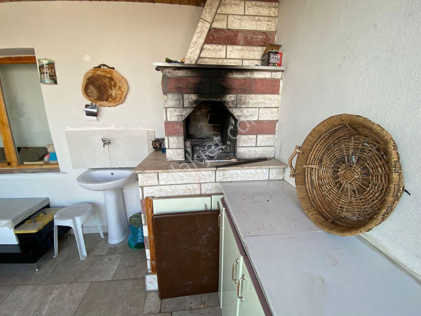 Bağlarbaşı Mah Ana Cadde Yakını 4+2 Teras Balkonlu Daire! - Görsel 29