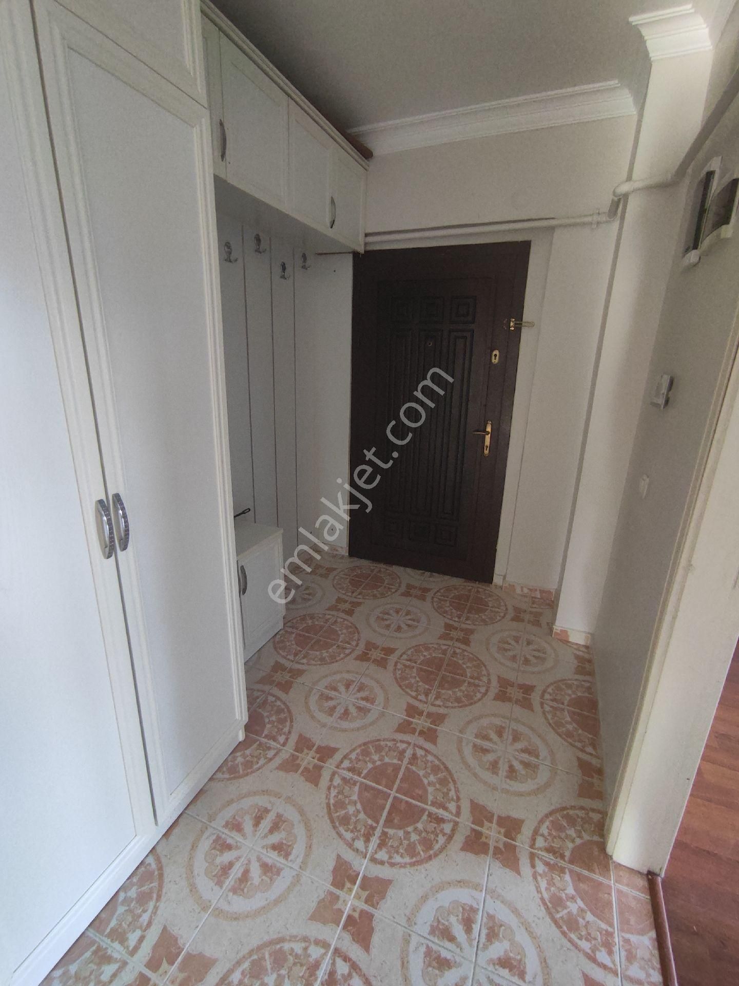 Karapürçekte 3+1 Kiralık Site İçerisinde Ön Cephe Salı Pazarı Yakını Daire - Görsel 28