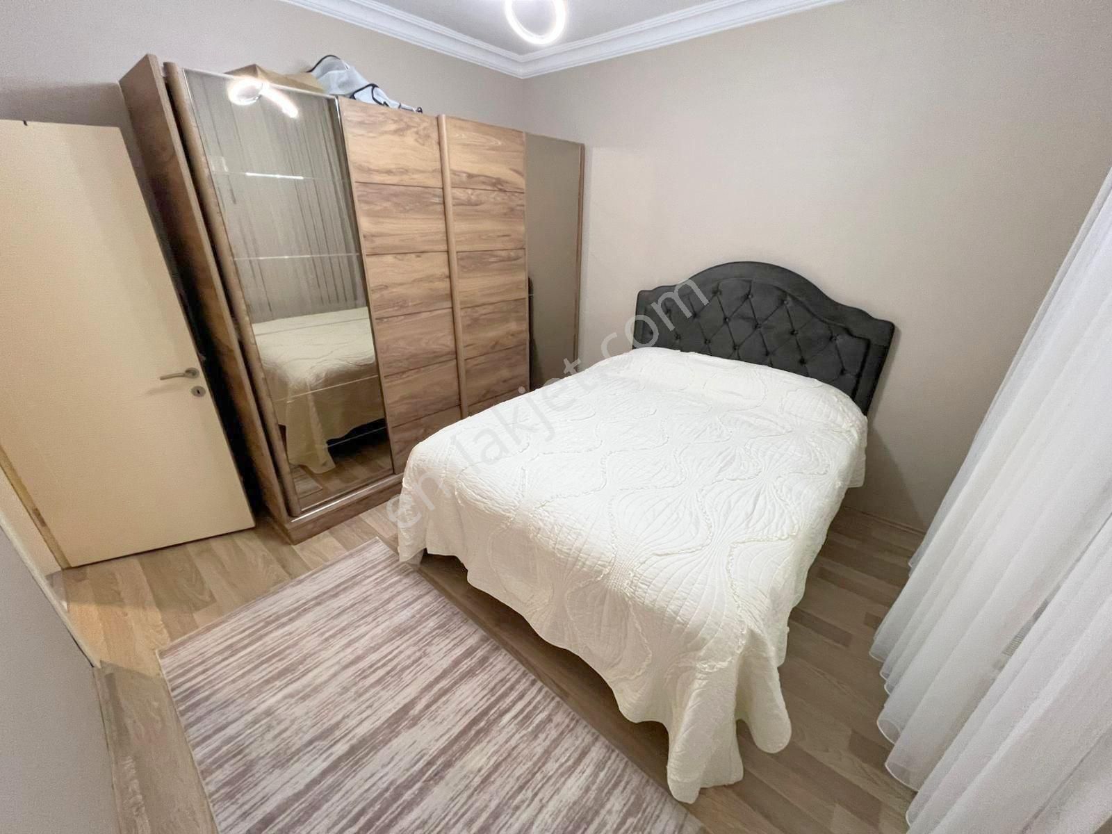 Şafak'tan Tepebaşı Göbek Yakını 3+1 Orta Katta Ful Yapılı Acil! - Görsel 21