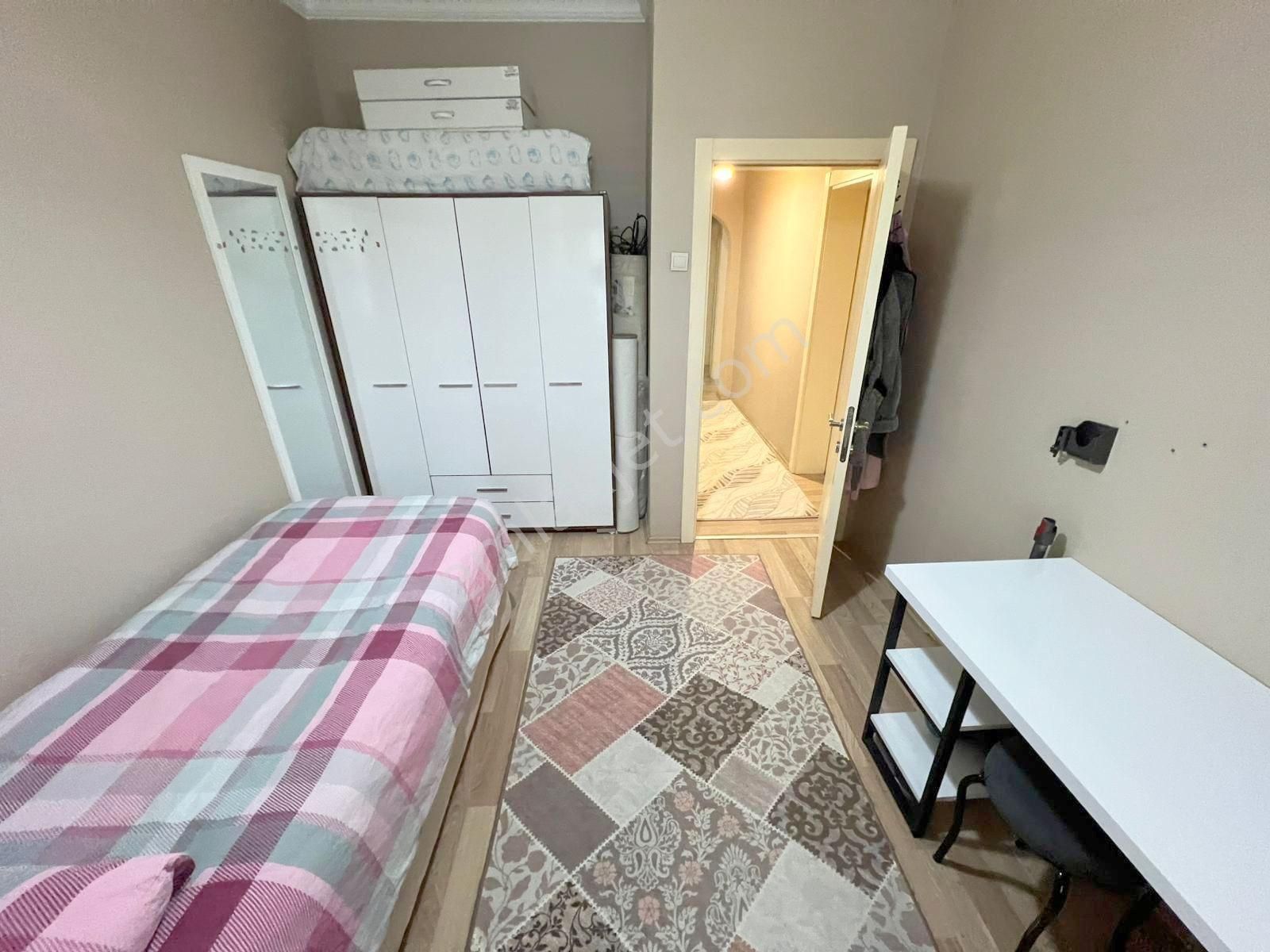 Şafak'tan Tepebaşı Göbek Yakını 3+1 Orta Katta Ful Yapılı Acil! - Görsel 14